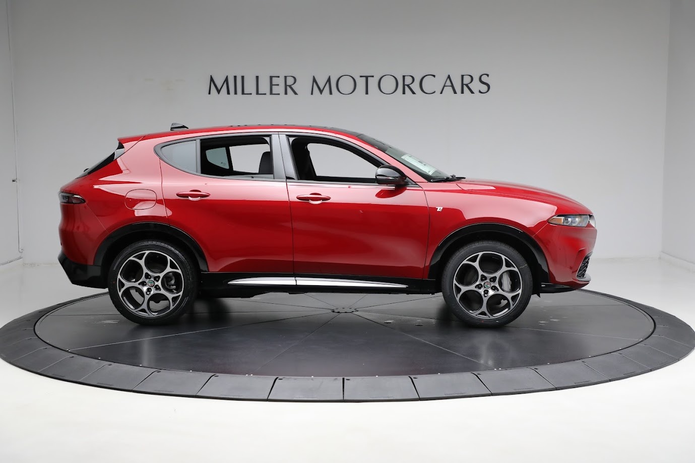 New-2024-Alfa-Romeo-Tonale-Ti