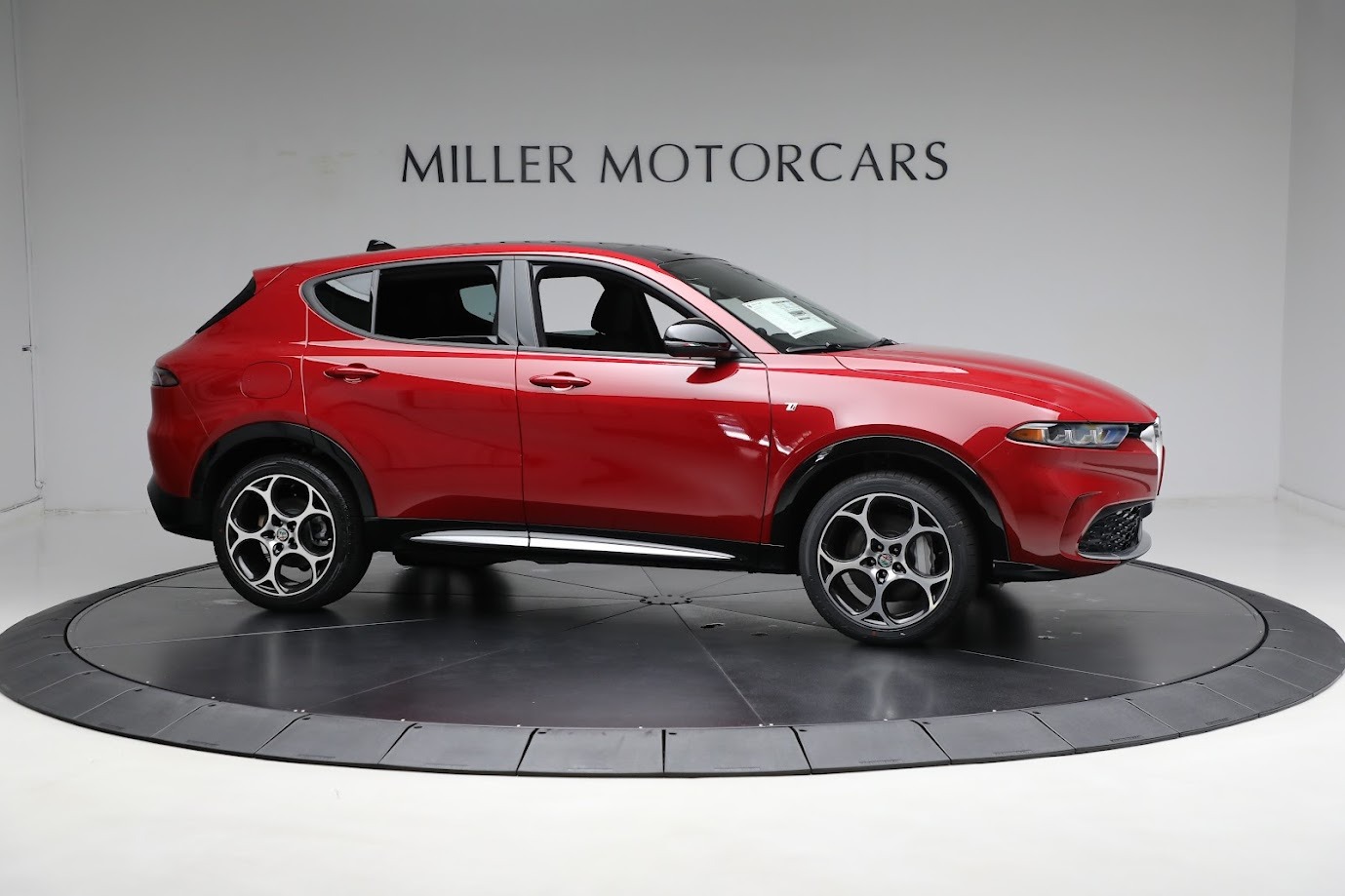 New-2024-Alfa-Romeo-Tonale-Ti