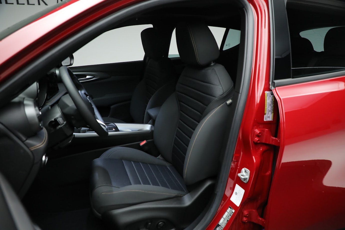 New-2024-Alfa-Romeo-Tonale-Ti