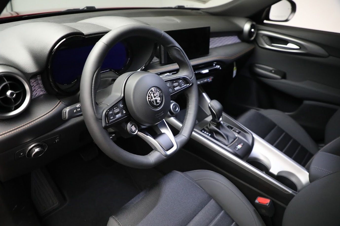 New-2024-Alfa-Romeo-Tonale-Ti