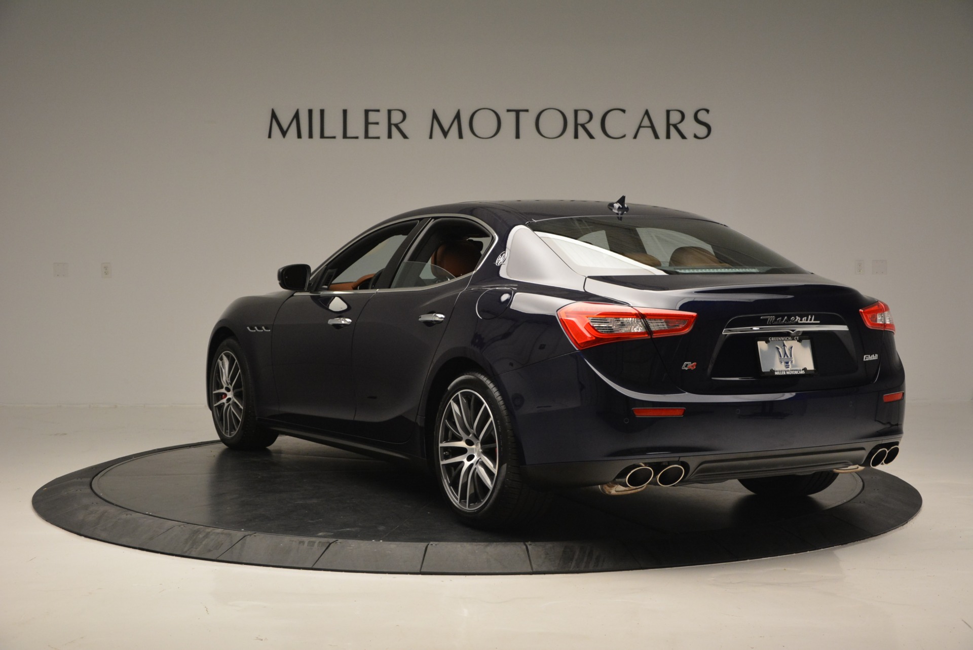 New-2017-Maserati-Ghibli-S-Q4