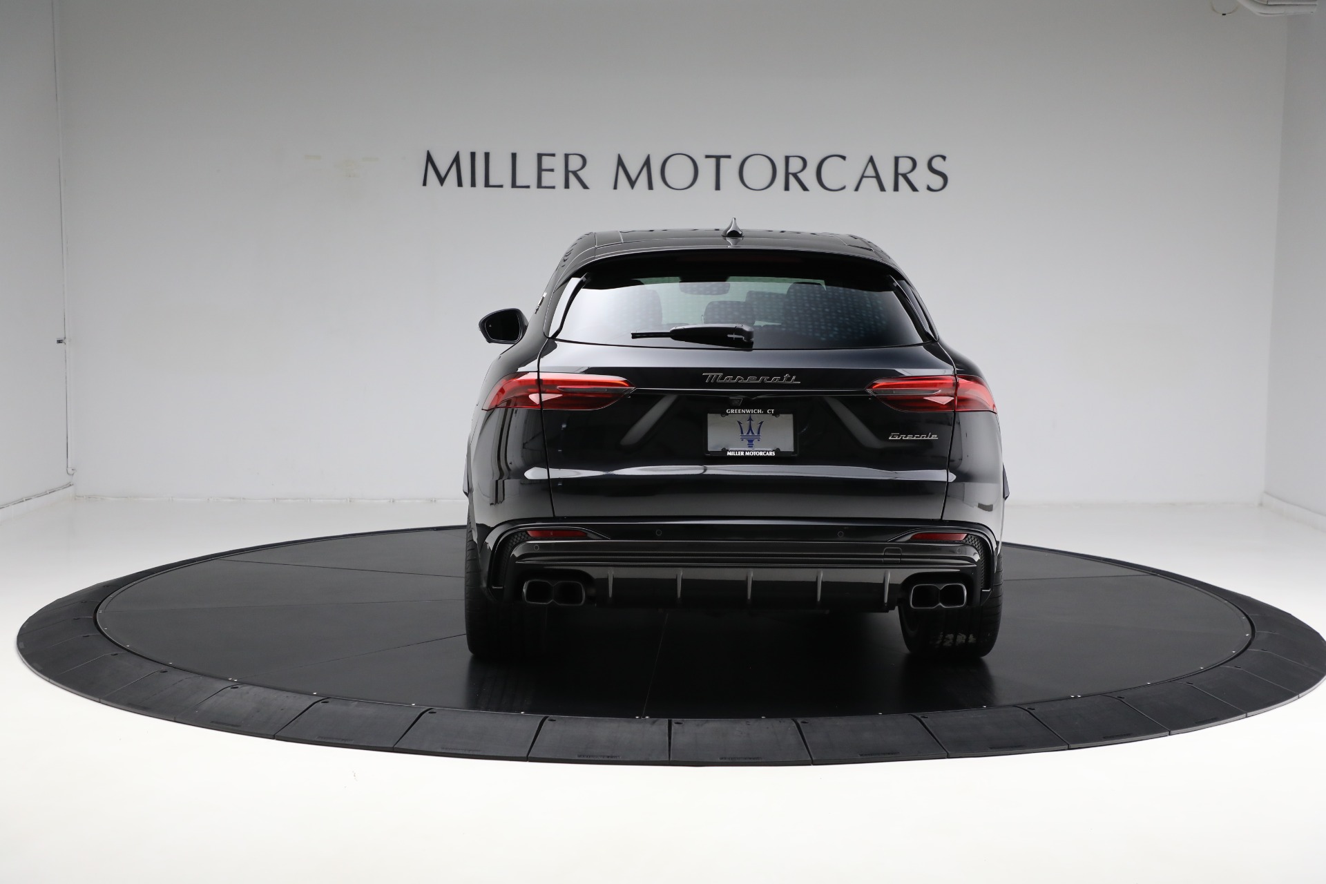 New-2024-Maserati-Grecale-Trofeo