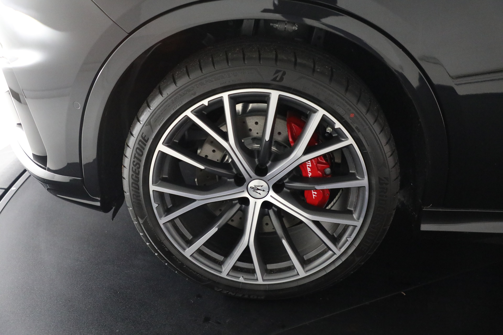 New-2024-Maserati-Grecale-Trofeo