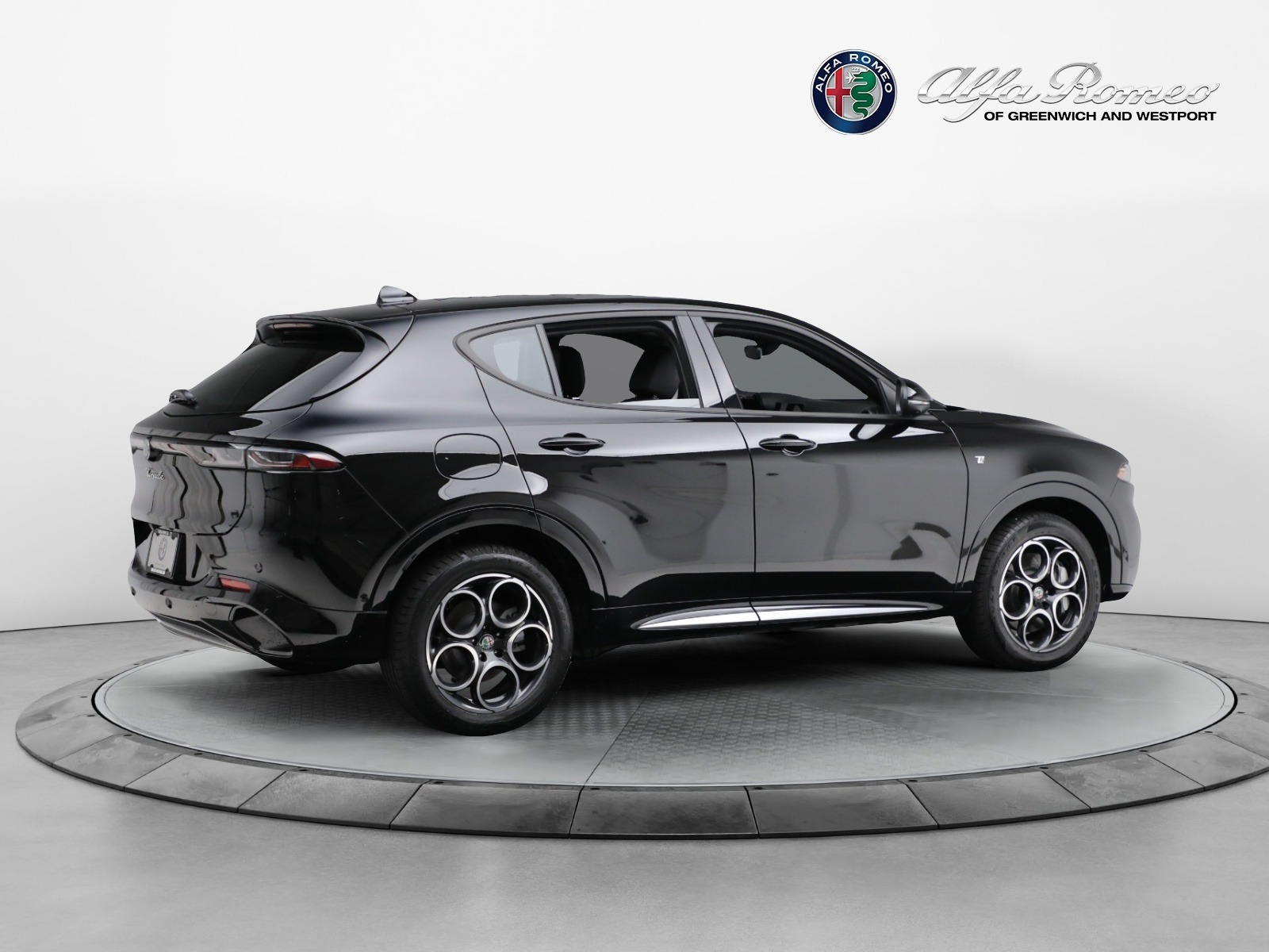 New-2024-Alfa-Romeo-Tonale-Ti