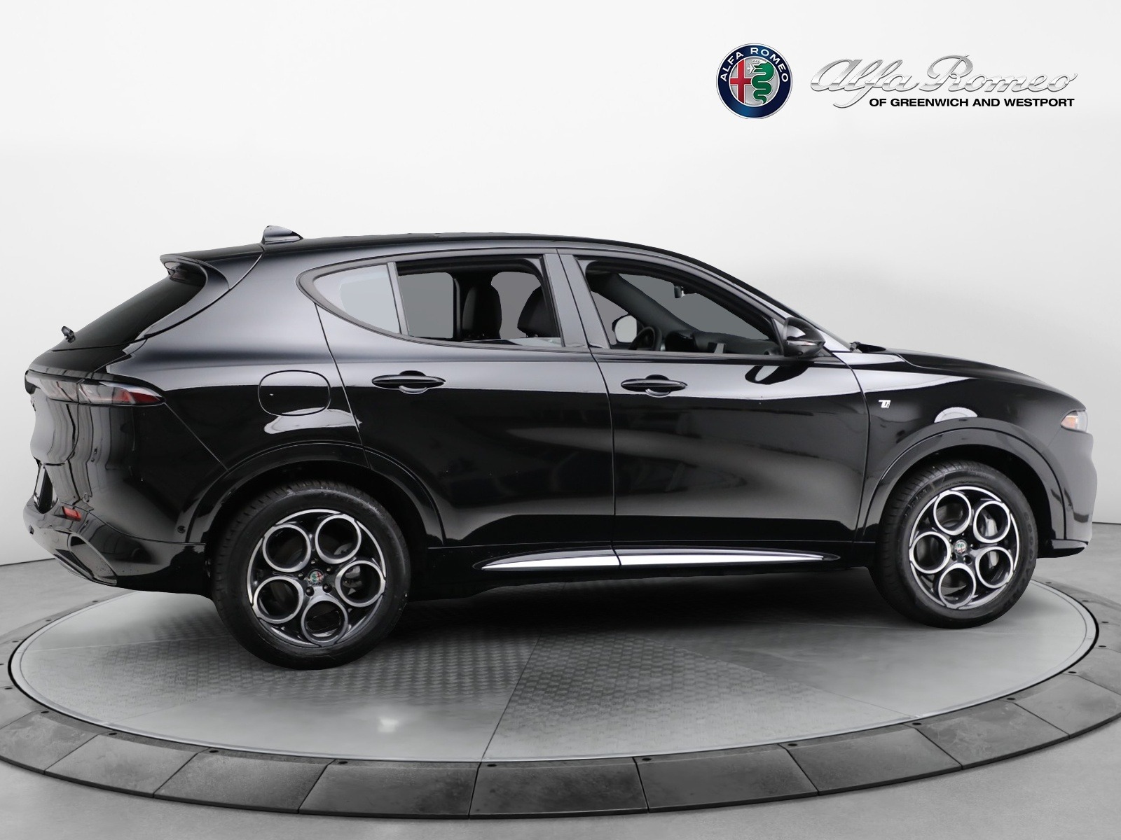 New-2024-Alfa-Romeo-Tonale-Ti