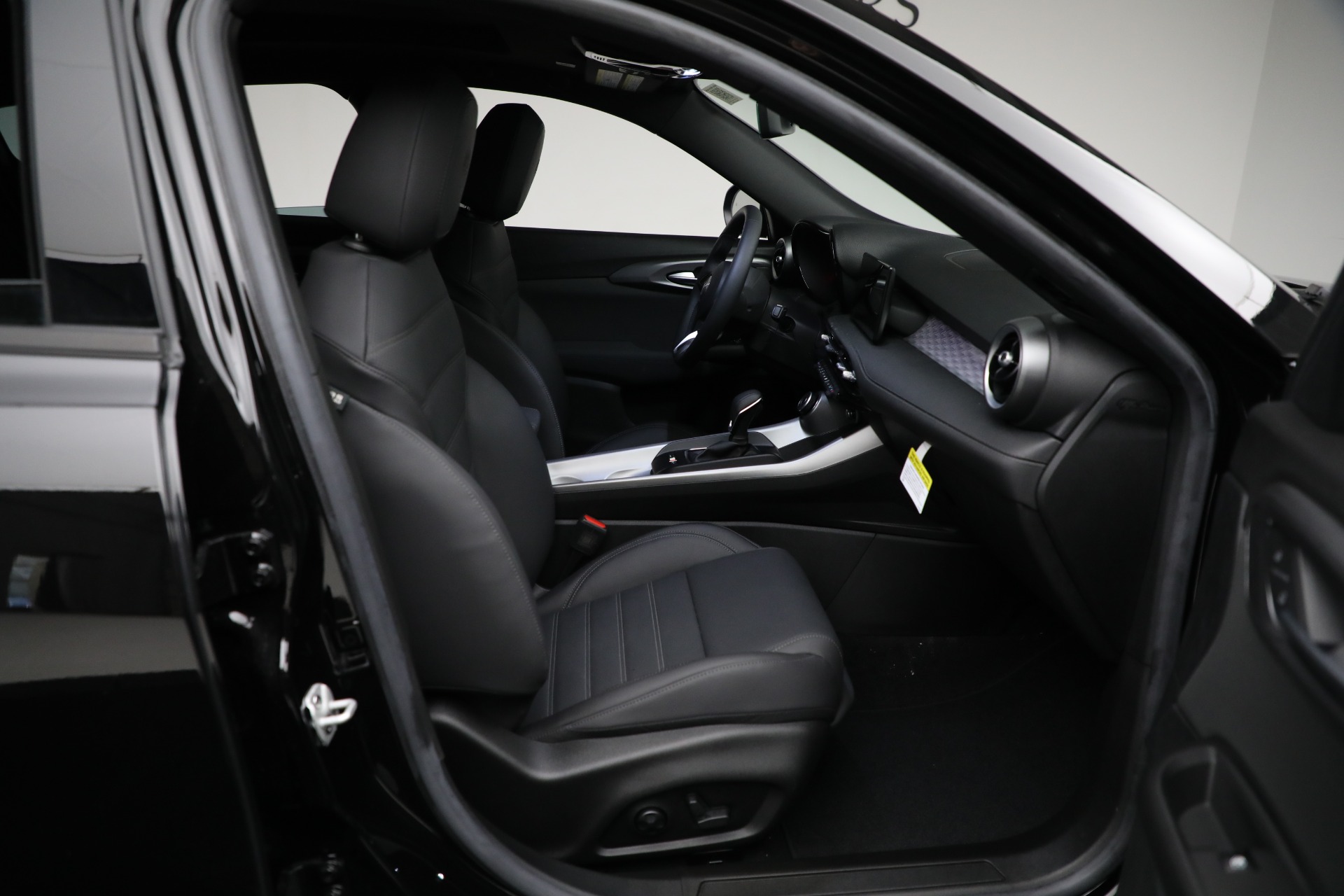 New-2024-Alfa-Romeo-Tonale-Ti