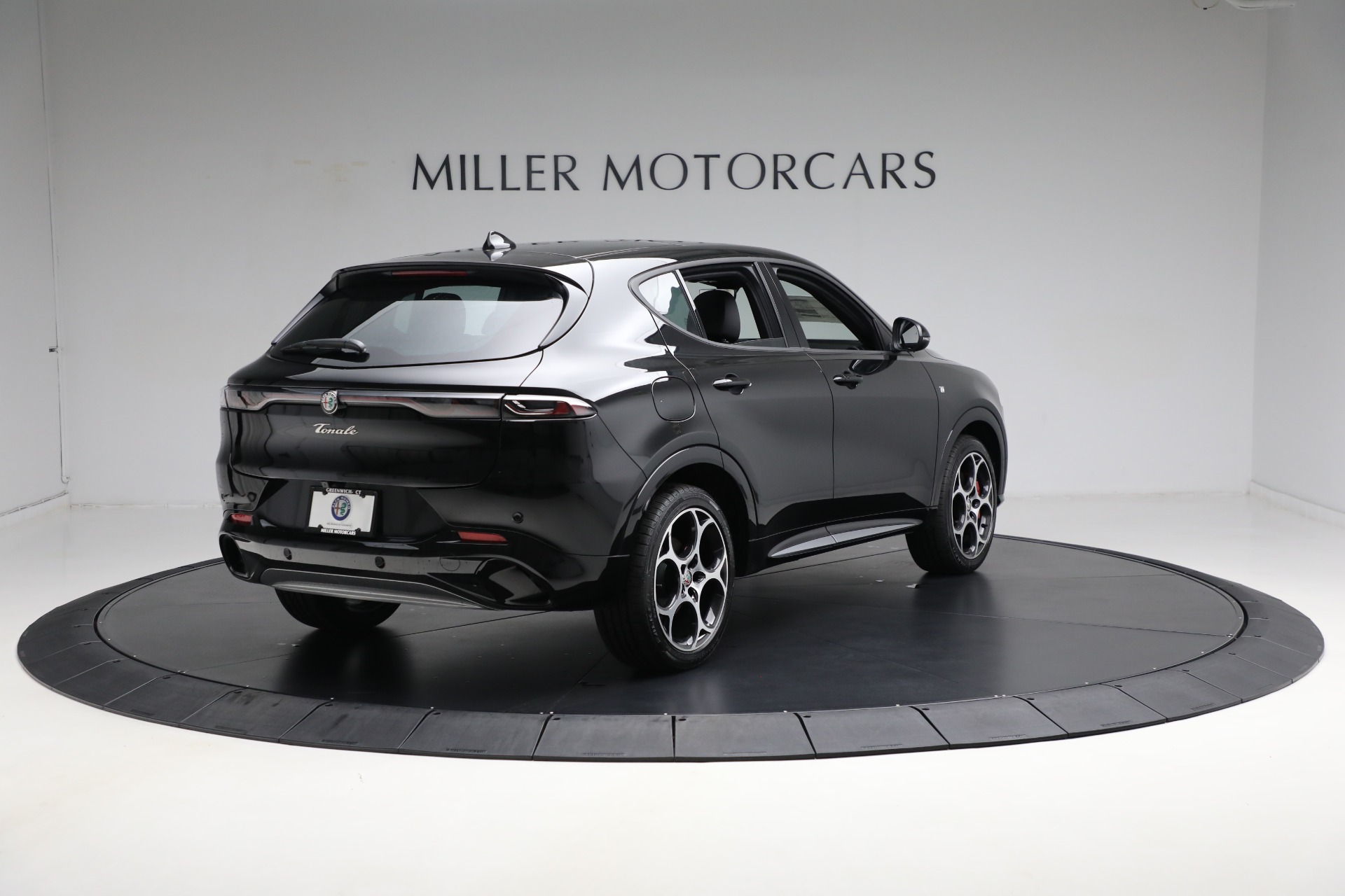 New-2024-Alfa-Romeo-Tonale-Ti