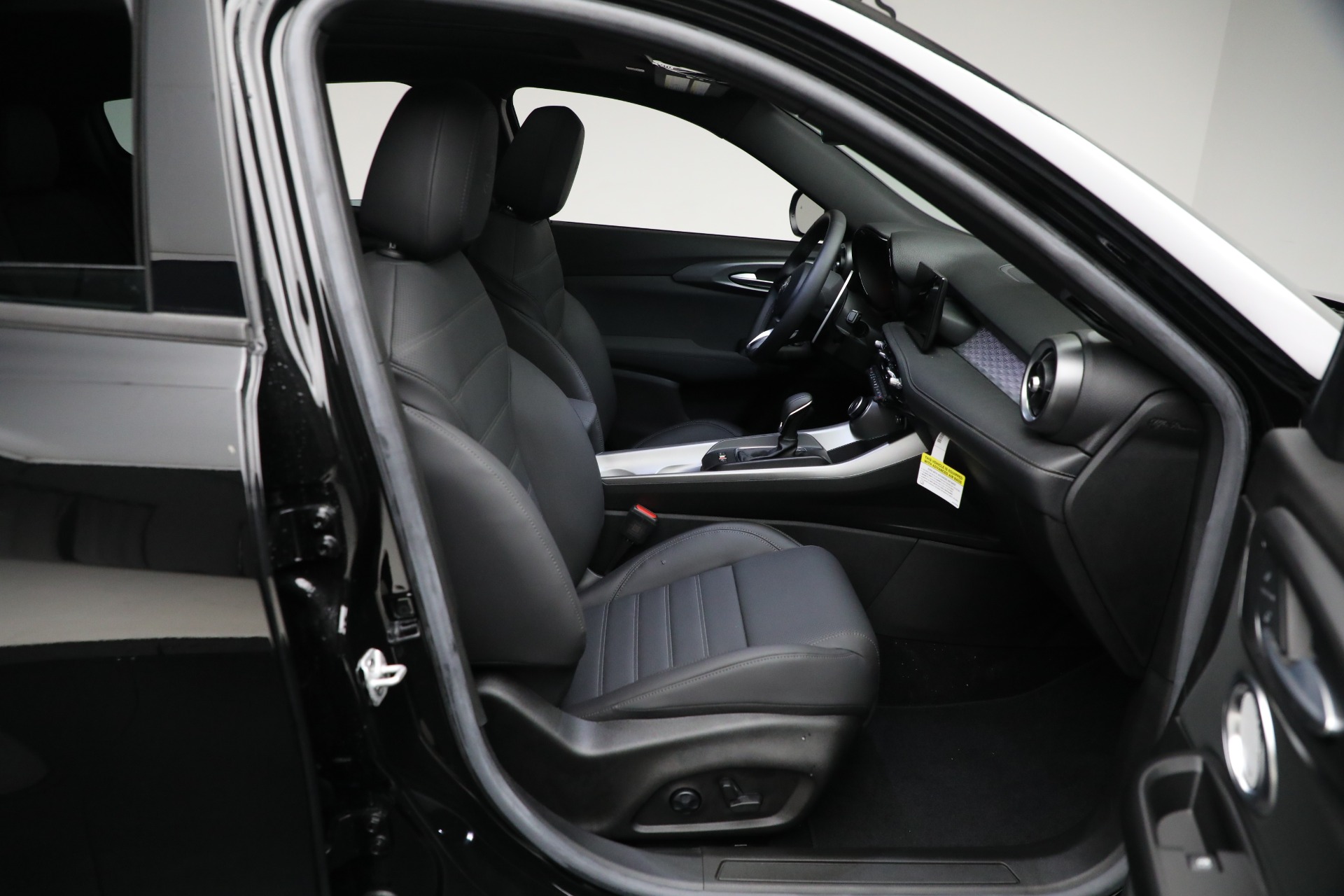 New-2024-Alfa-Romeo-Tonale-Ti