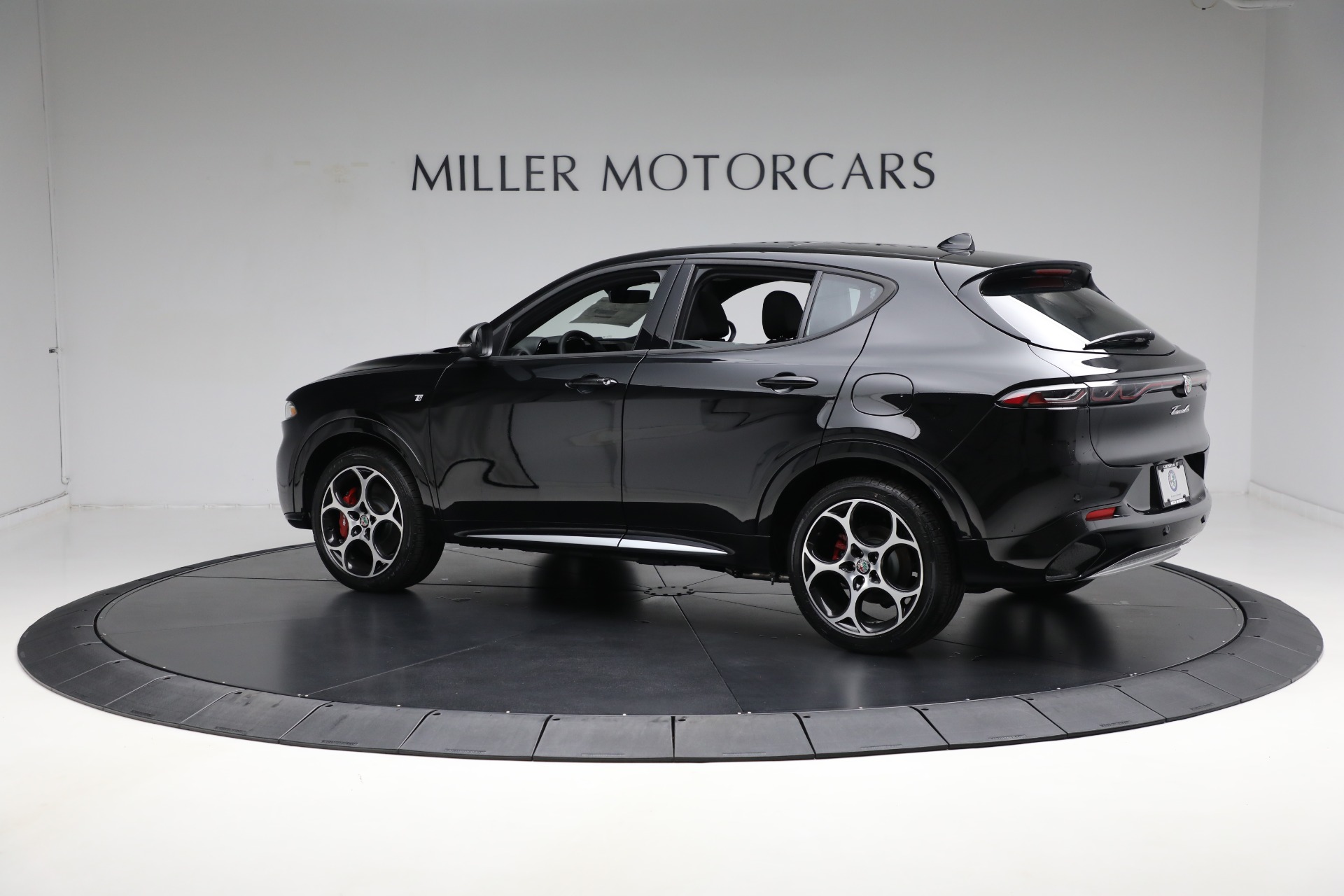 New-2024-Alfa-Romeo-Tonale-Ti