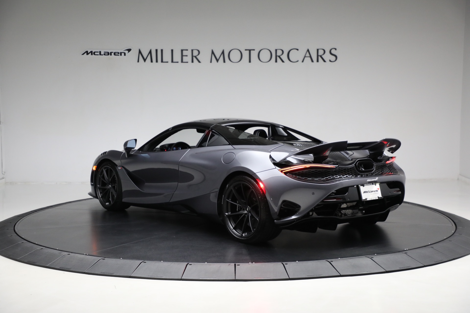 Used-2024-McLaren-750S-Spider-Performance