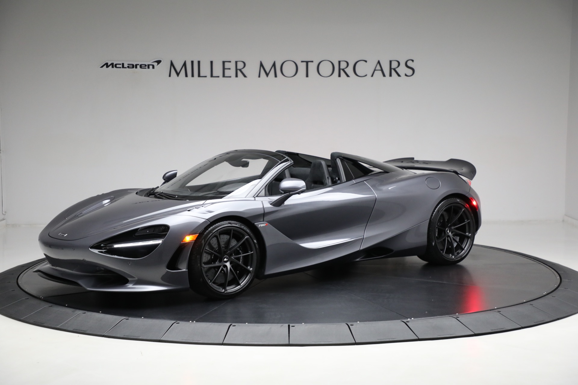 Used-2024-McLaren-750S-Spider-Performance