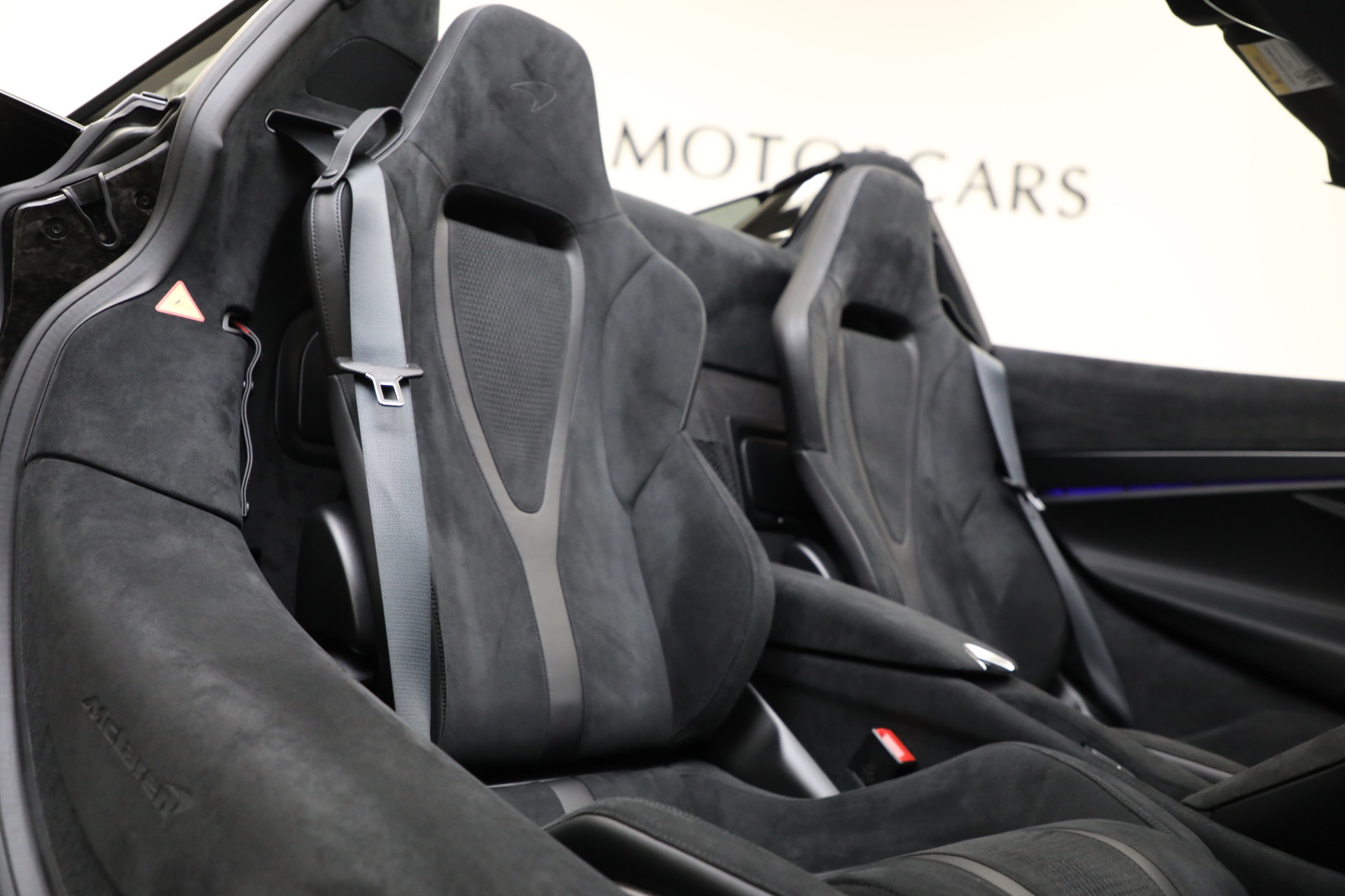 Used-2024-McLaren-750S-Spider-Performance