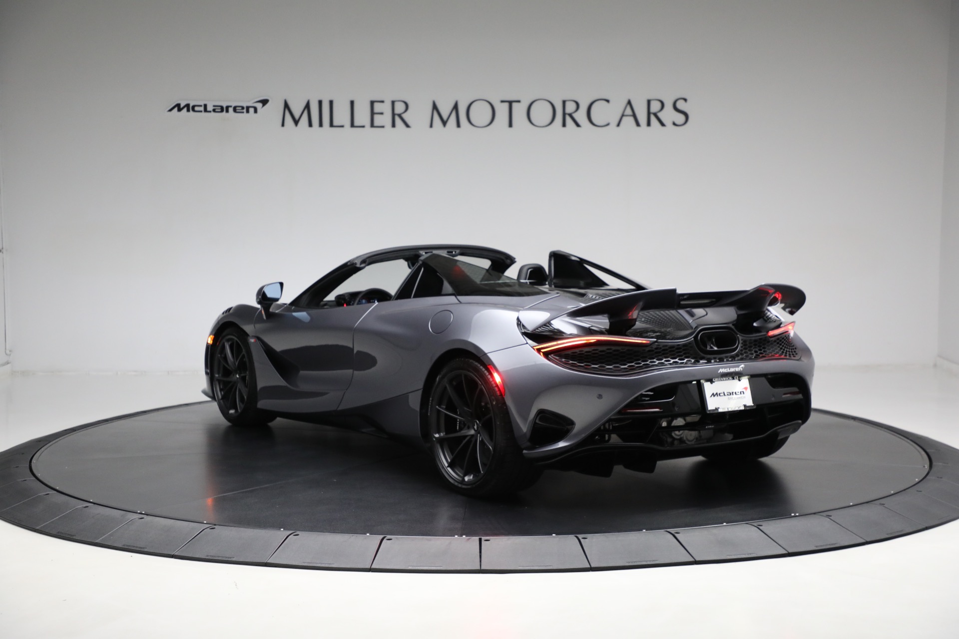 Used-2024-McLaren-750S-Spider-Performance