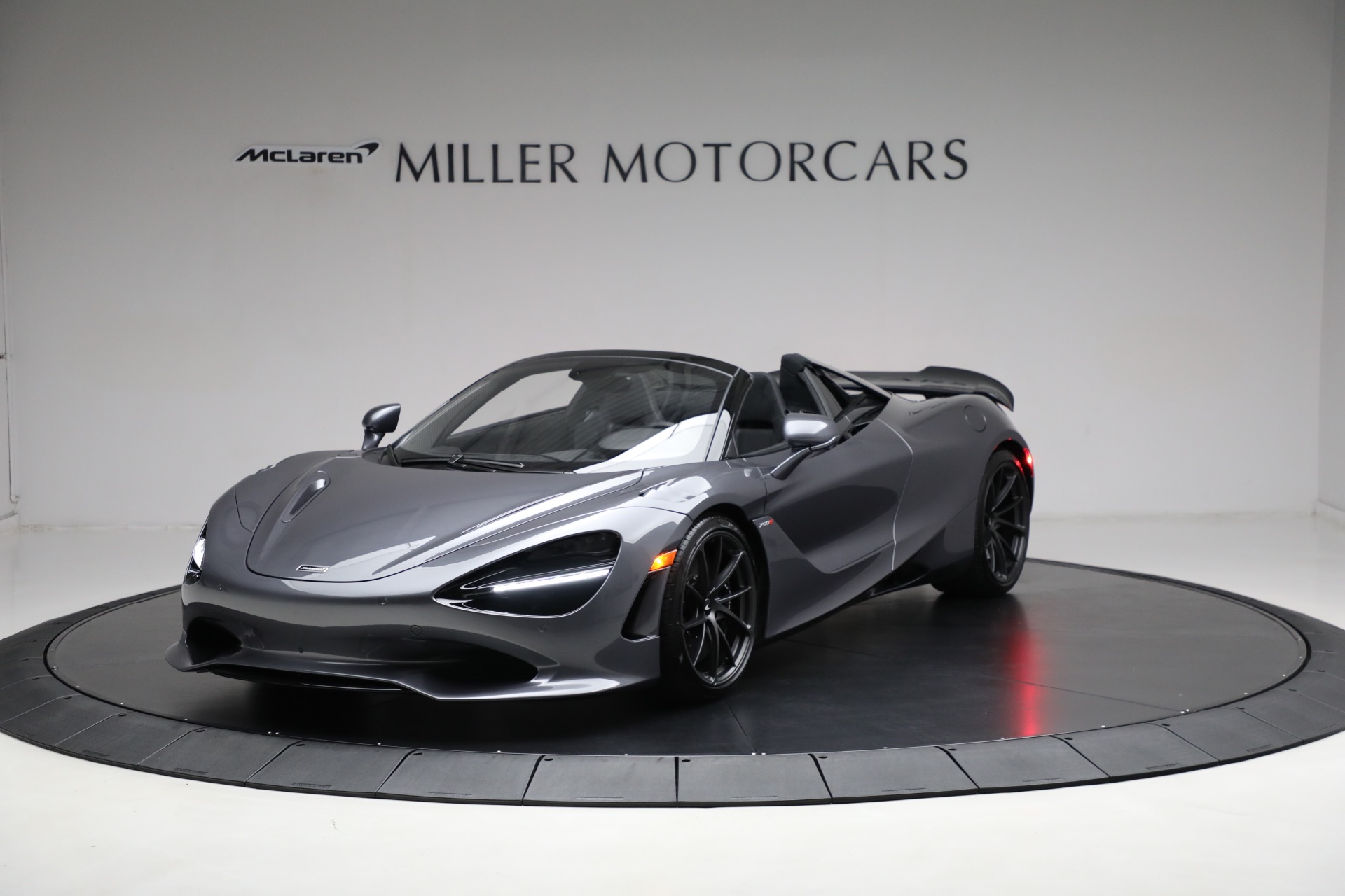 Used-2024-McLaren-750S-Spider-Performance
