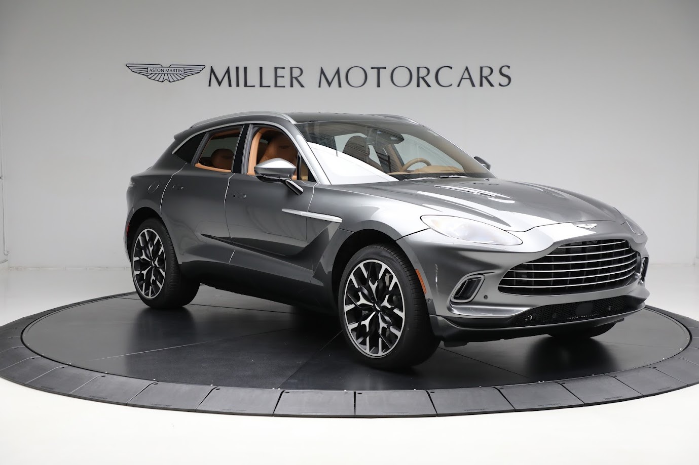 Used-2024-Aston-Martin-DBX