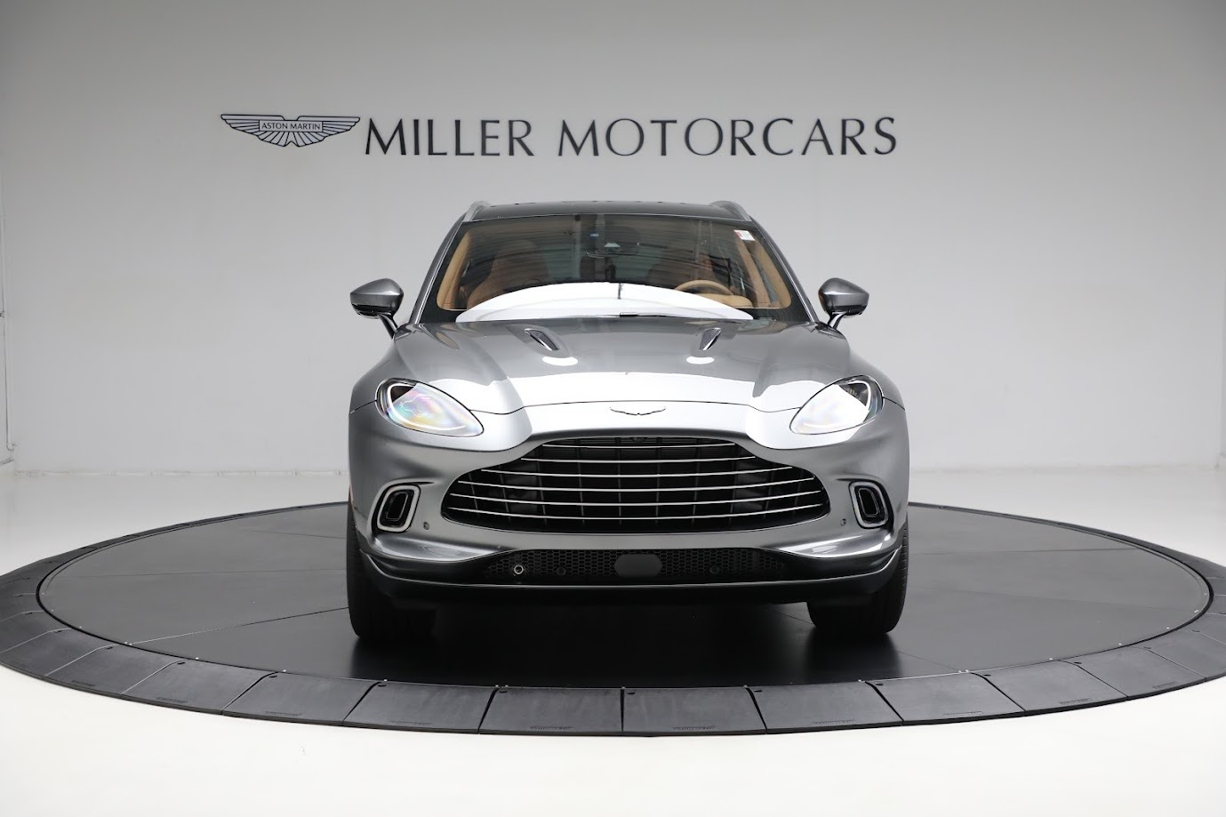 Used-2024-Aston-Martin-DBX
