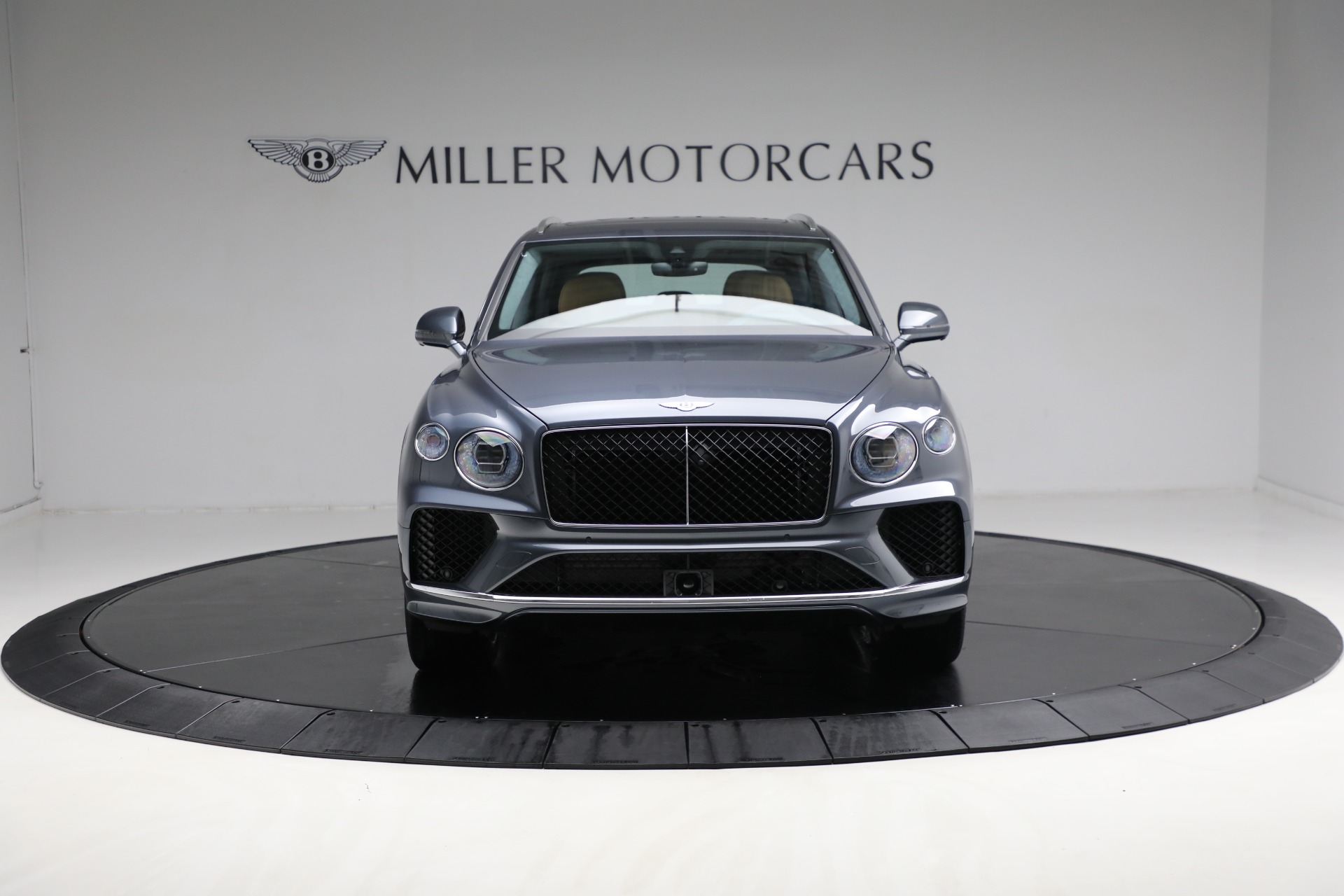 New-2024-Bentley-Bentayga-V8