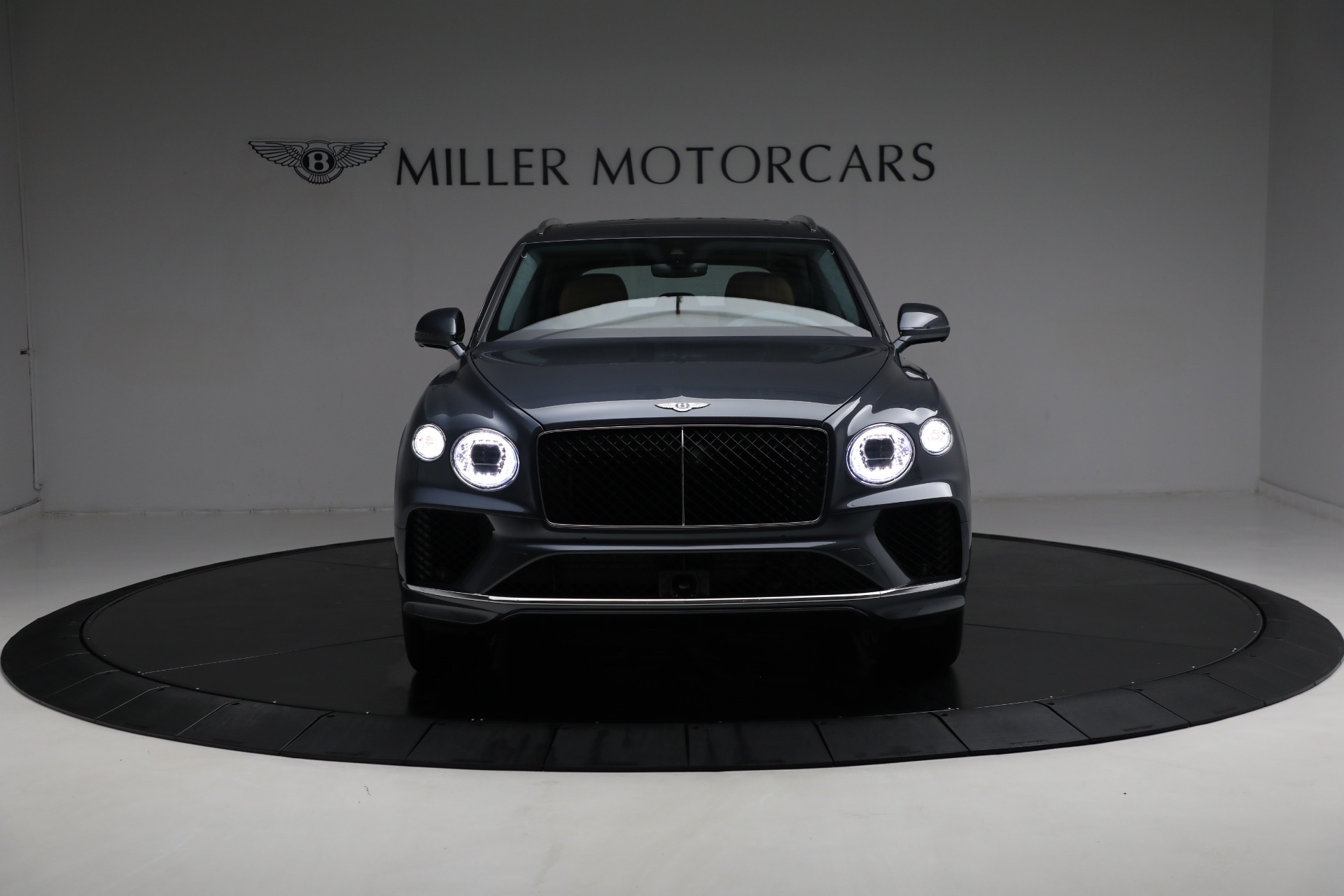 New-2024-Bentley-Bentayga-V8