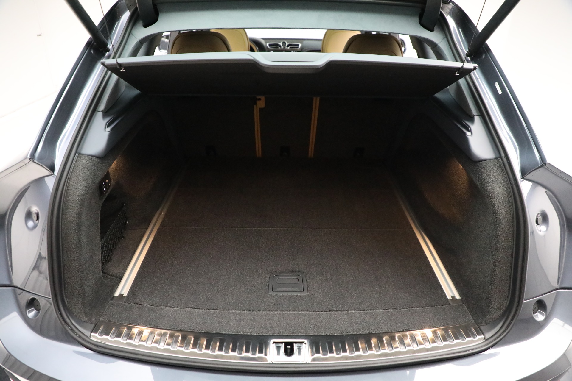 New-2024-Bentley-Bentayga-V8