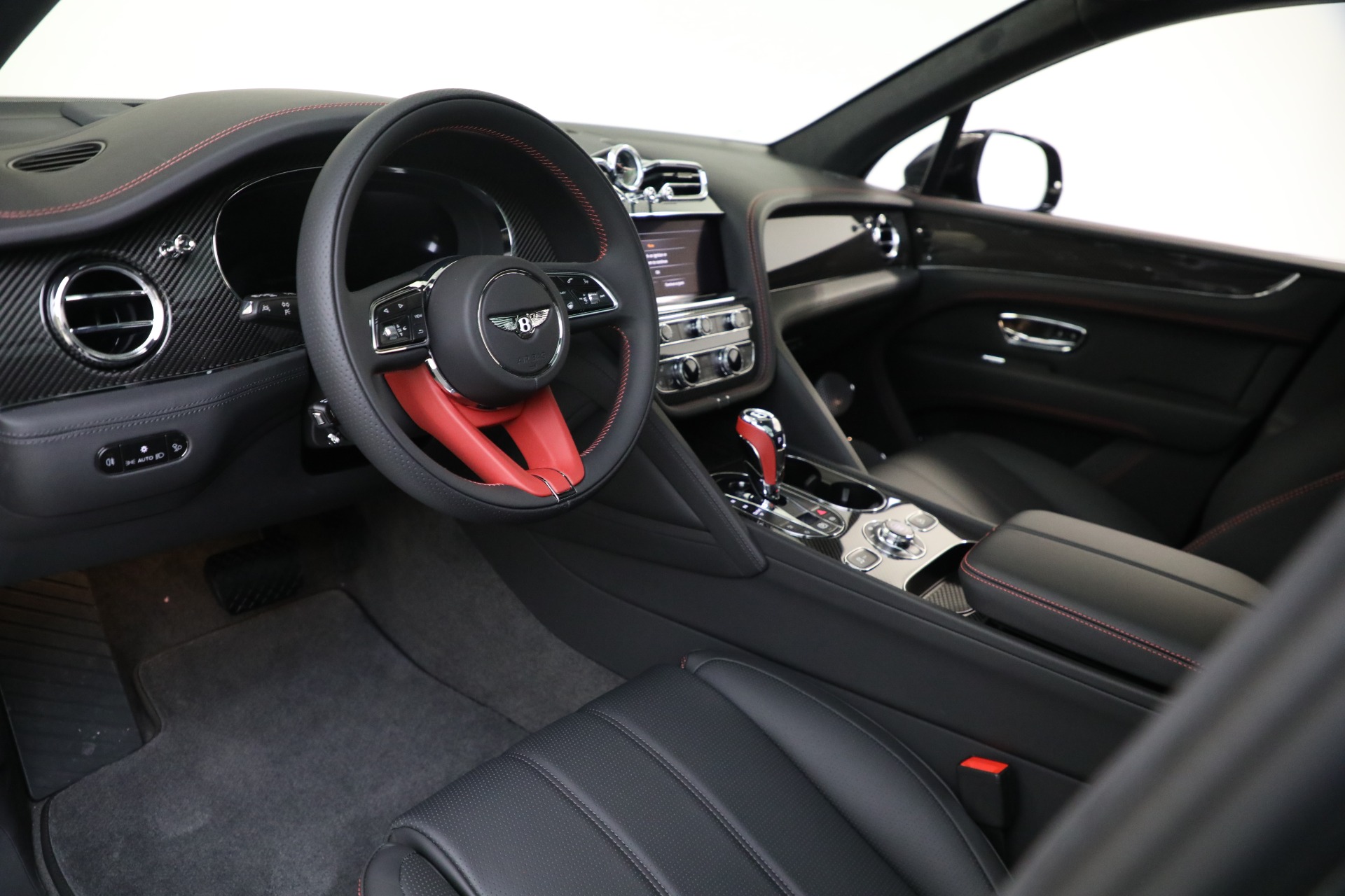 Used-2024-Bentley-Bentayga-V8