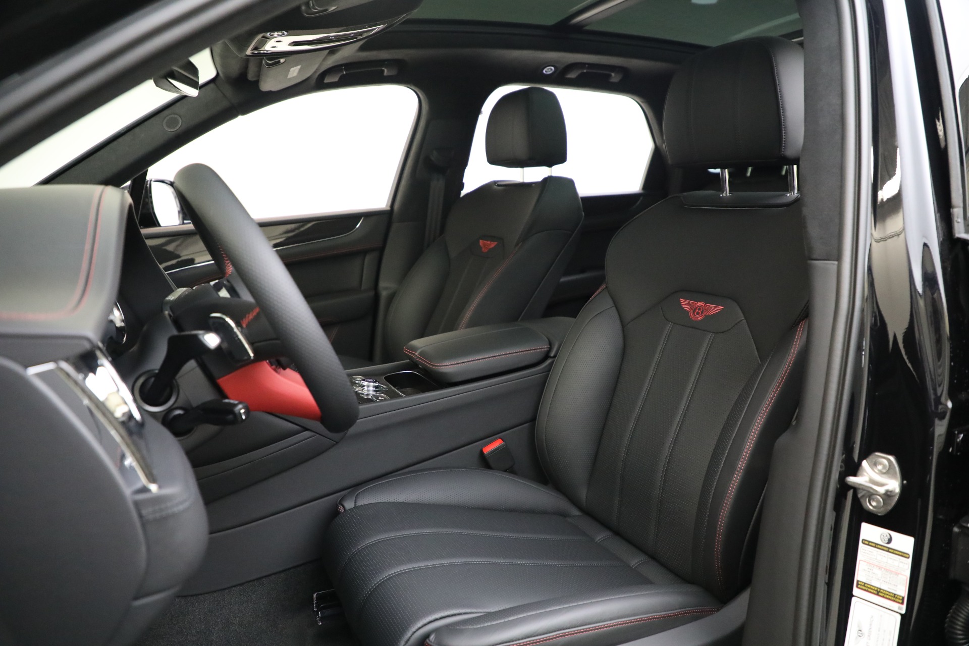 Used-2024-Bentley-Bentayga-V8