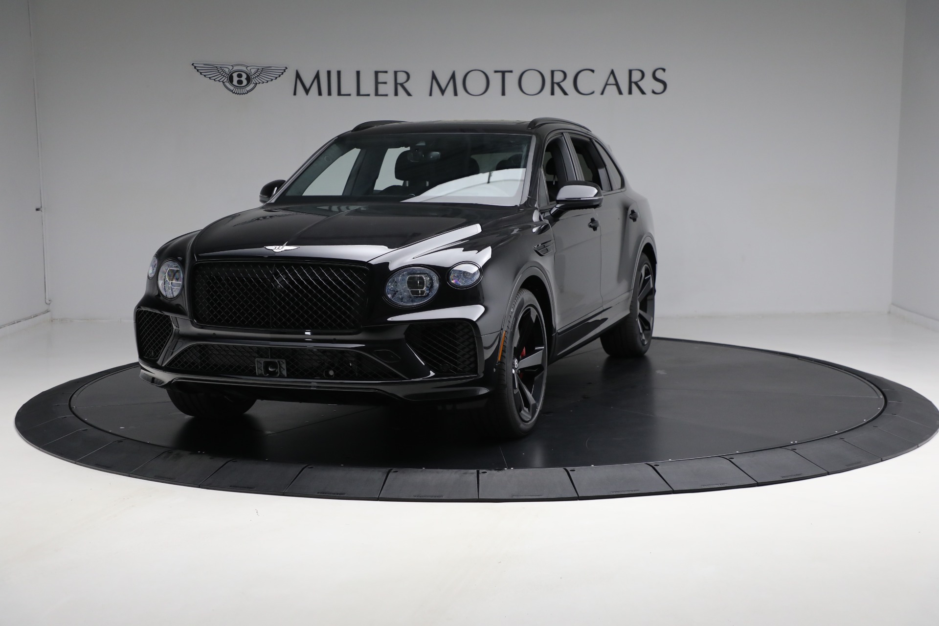 Used-2024-Bentley-Bentayga-V8