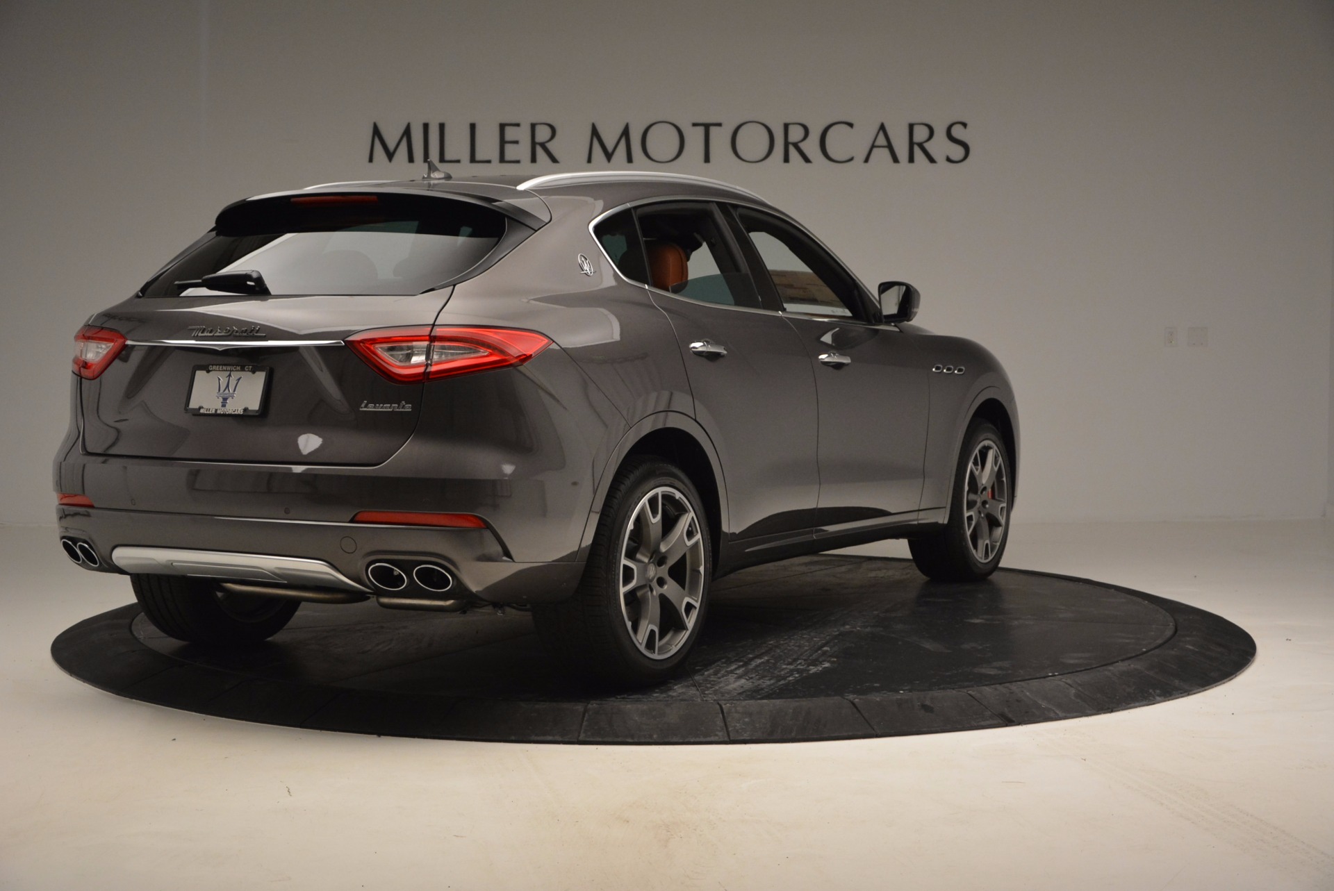 New-2017-Maserati-Levante-S