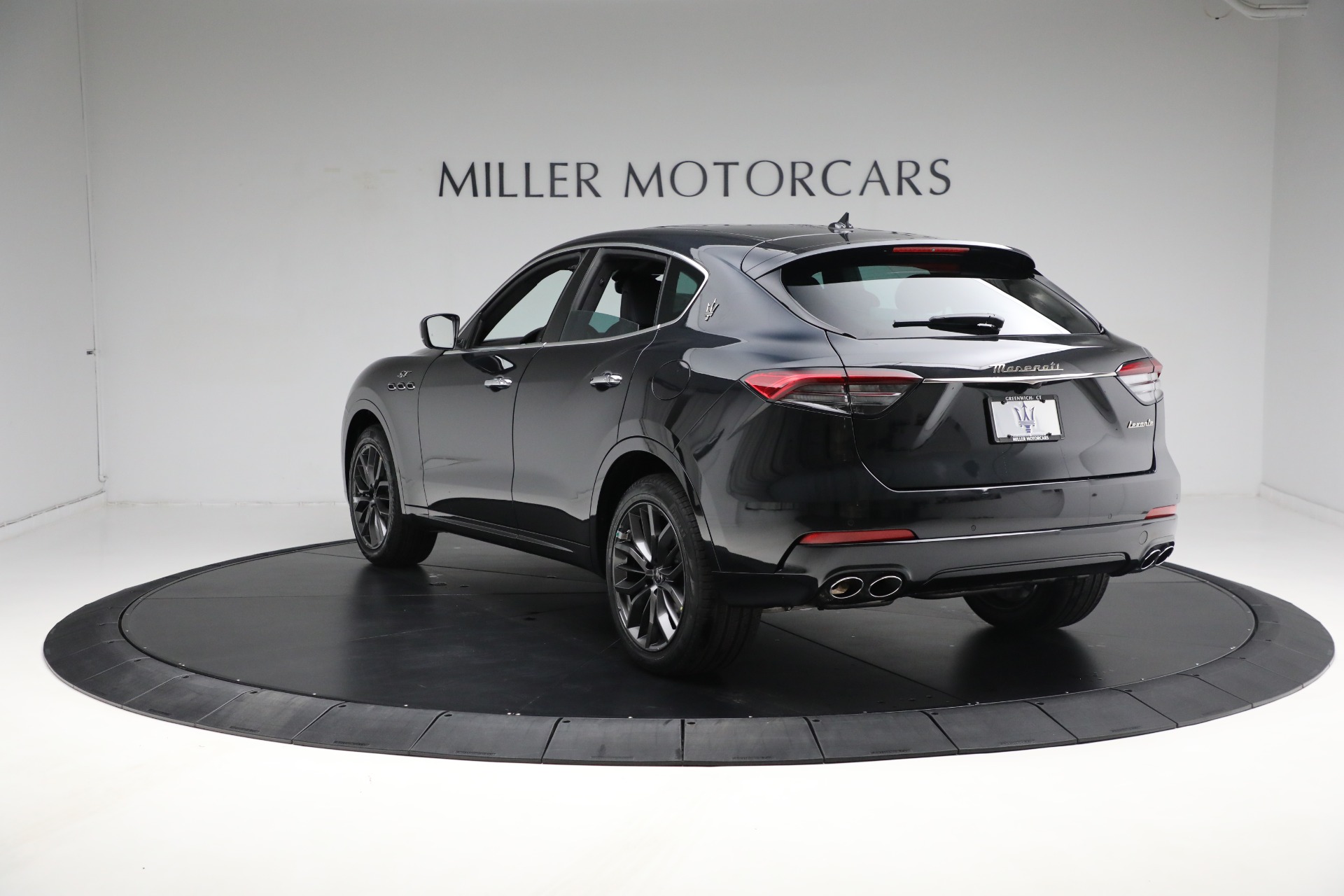 New-2024-Maserati-Levante-GT-Ultima