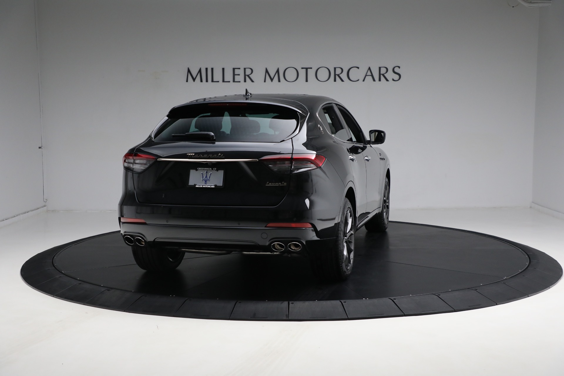 New-2024-Maserati-Levante-GT-Ultima