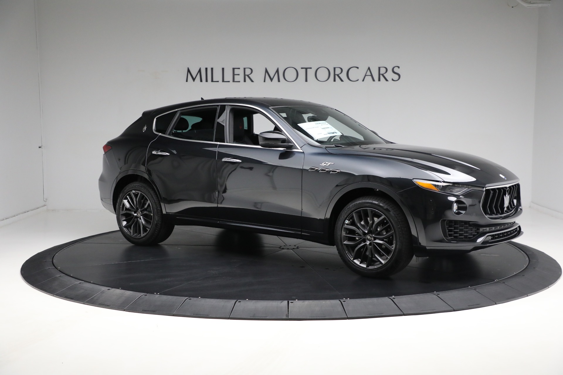 New-2024-Maserati-Levante-GT-Ultima