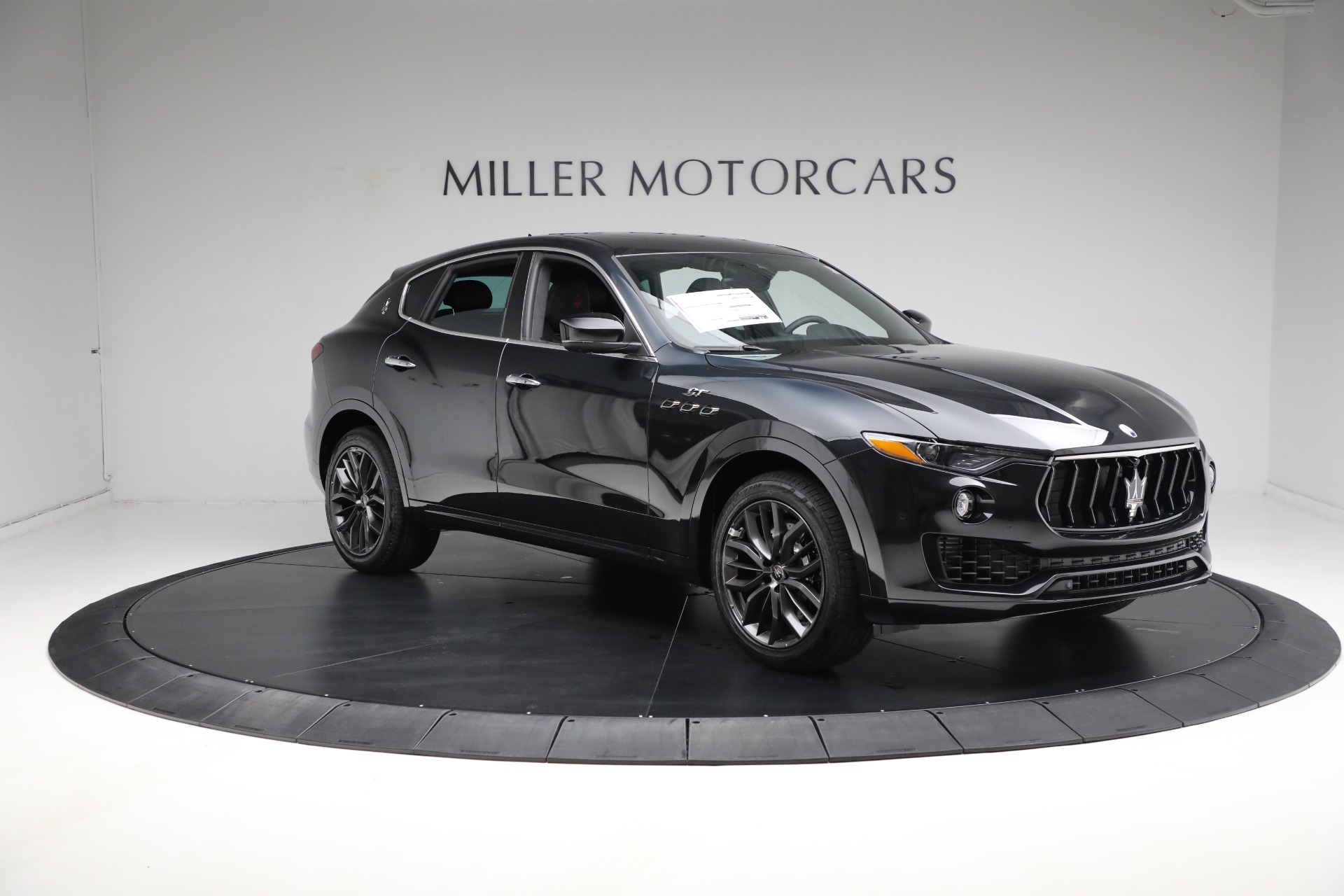 New-2024-Maserati-Levante-GT-Ultima
