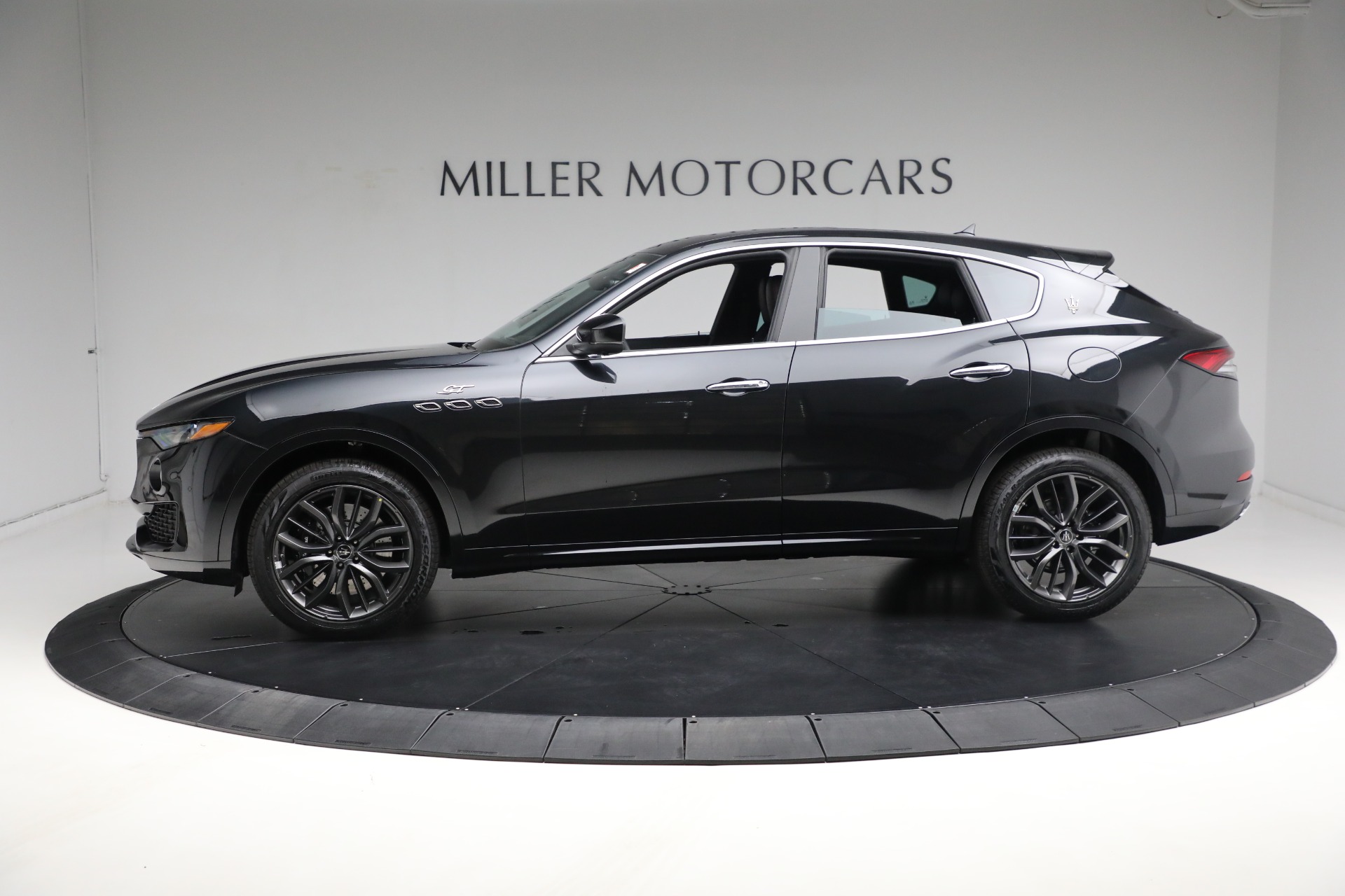 New-2024-Maserati-Levante-GT-Ultima