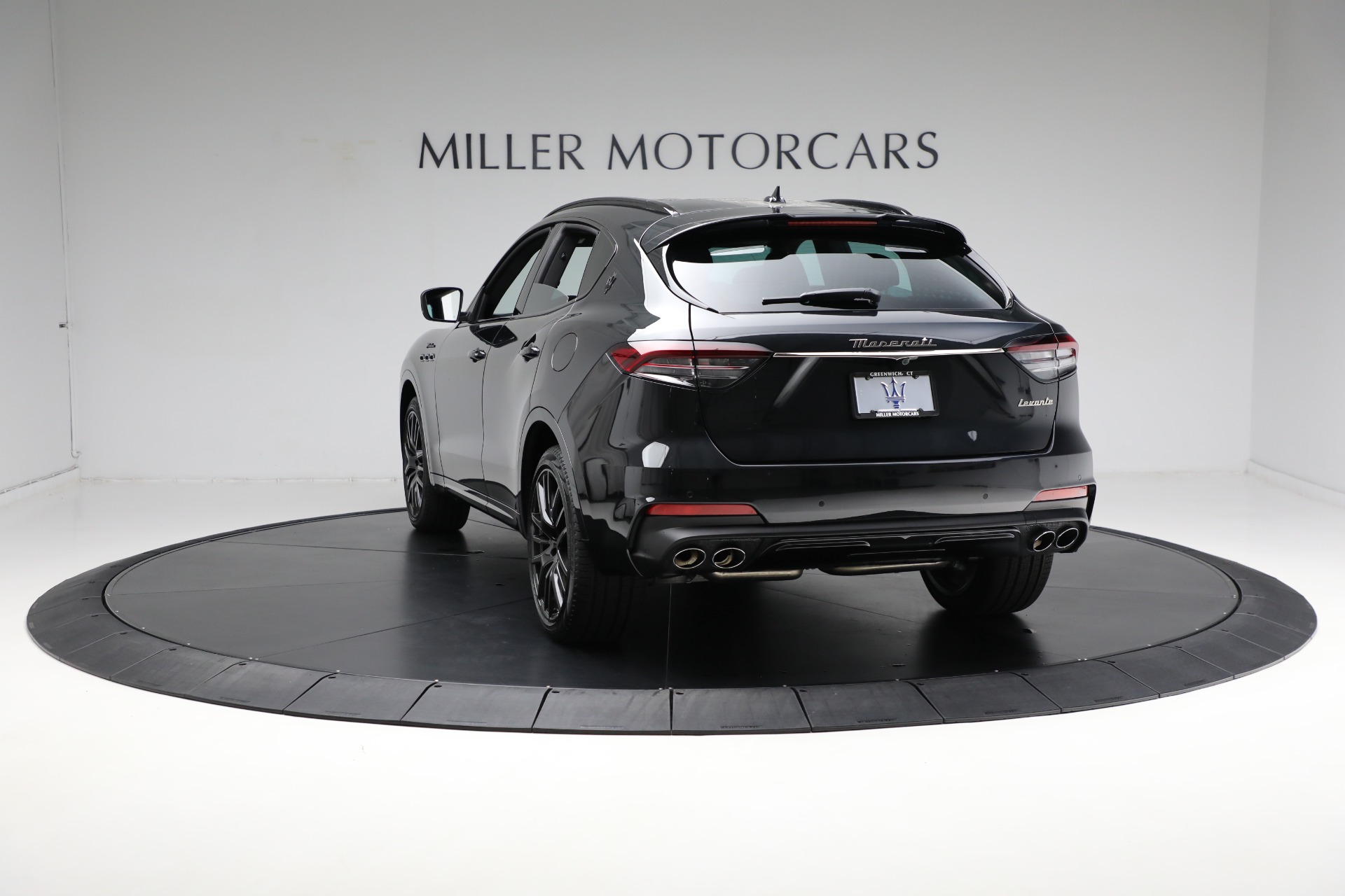 New-2024-Maserati-Levante-Modena-Ultima