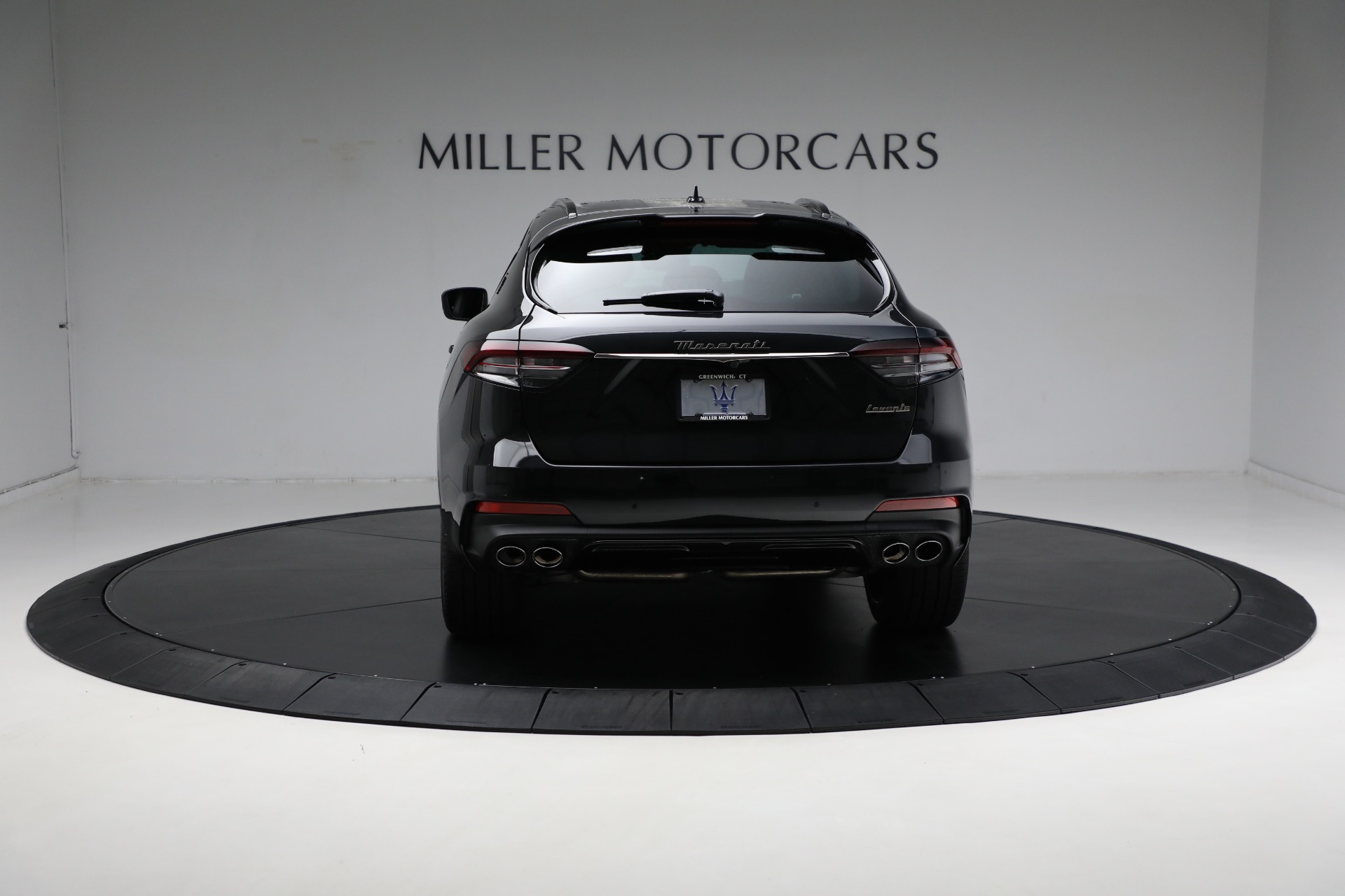 New-2024-Maserati-Levante-Modena-Ultima