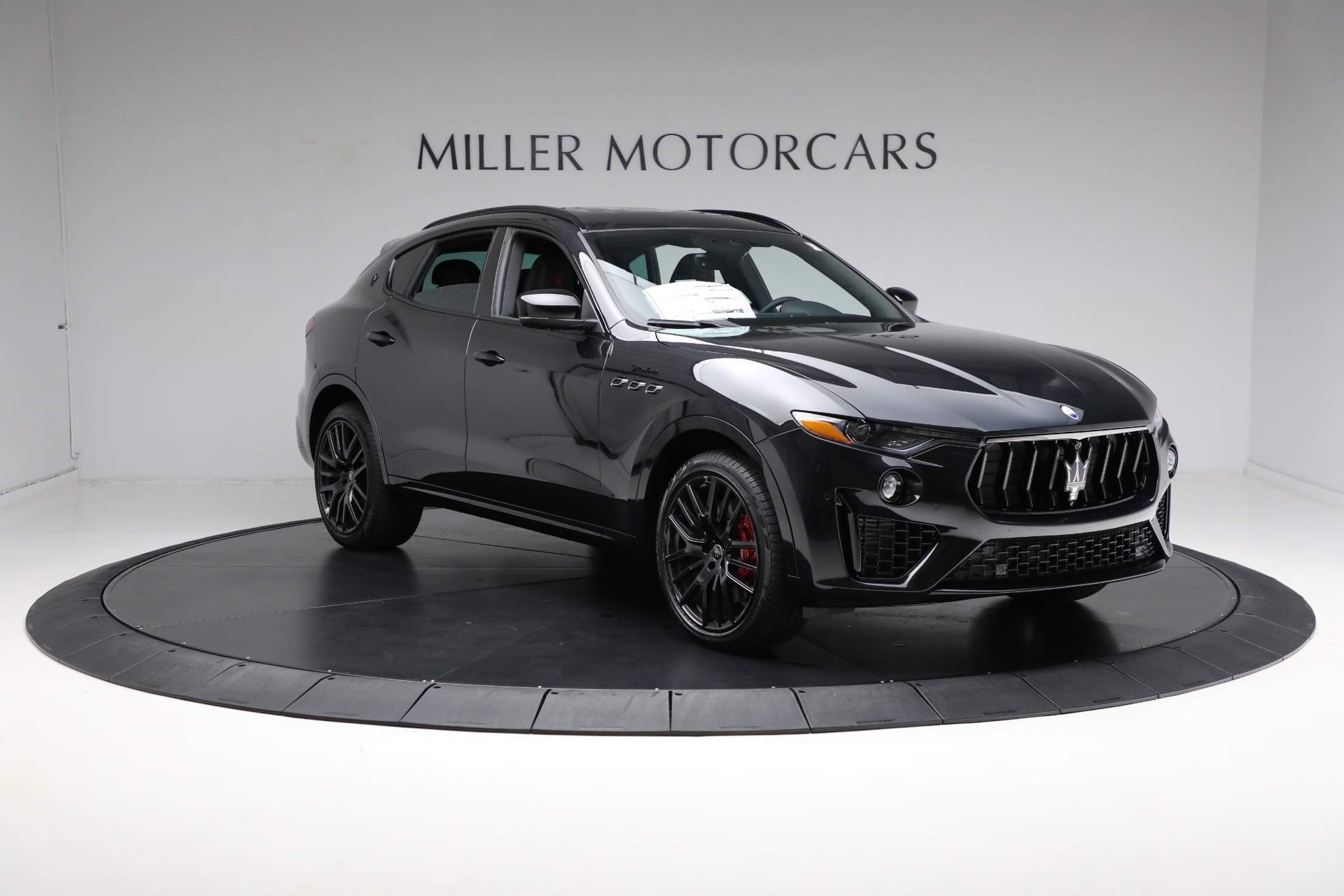 New-2024-Maserati-Levante-Modena-Ultima