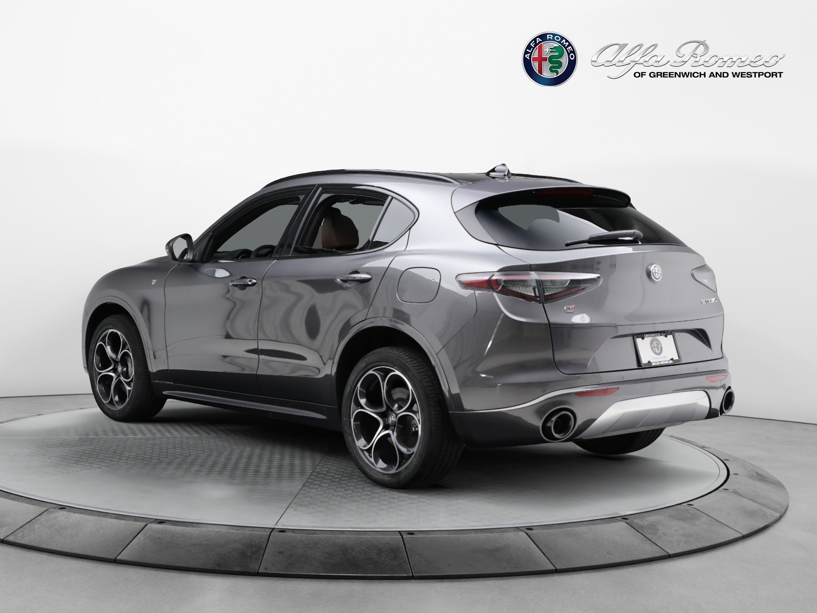 New-2024-Alfa-Romeo-Stelvio-Ti