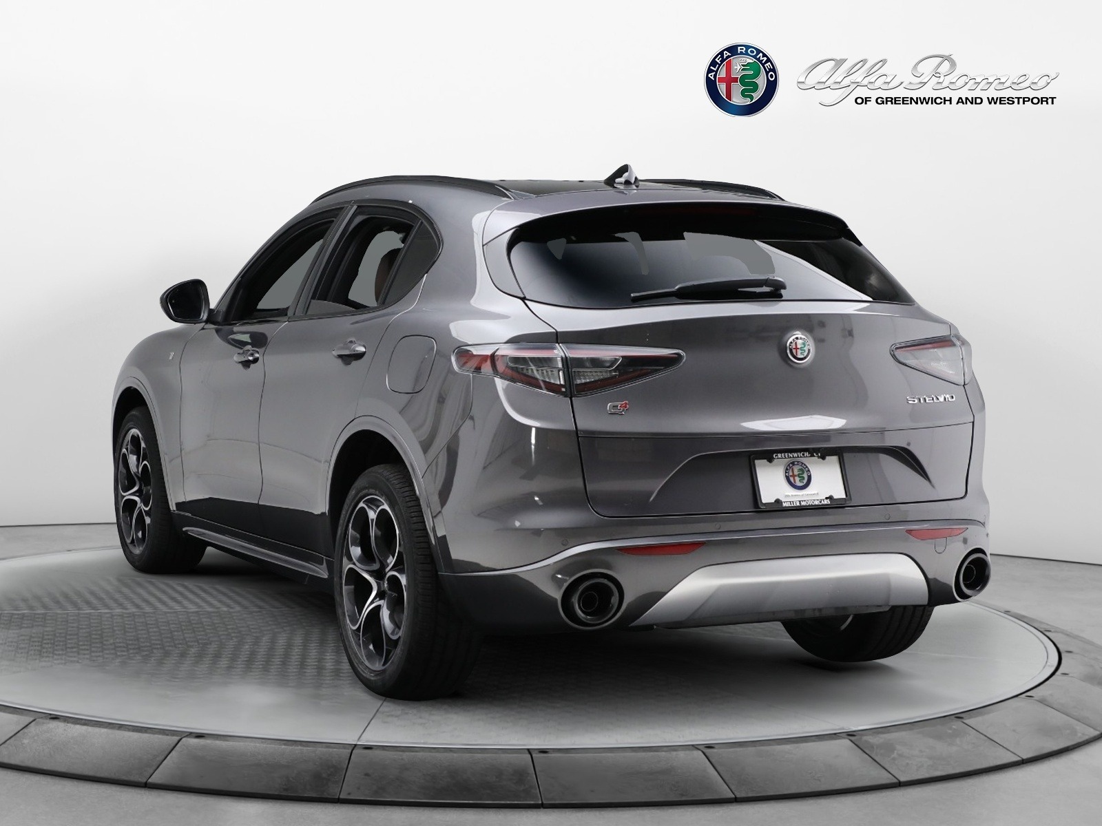 New-2024-Alfa-Romeo-Stelvio-Ti