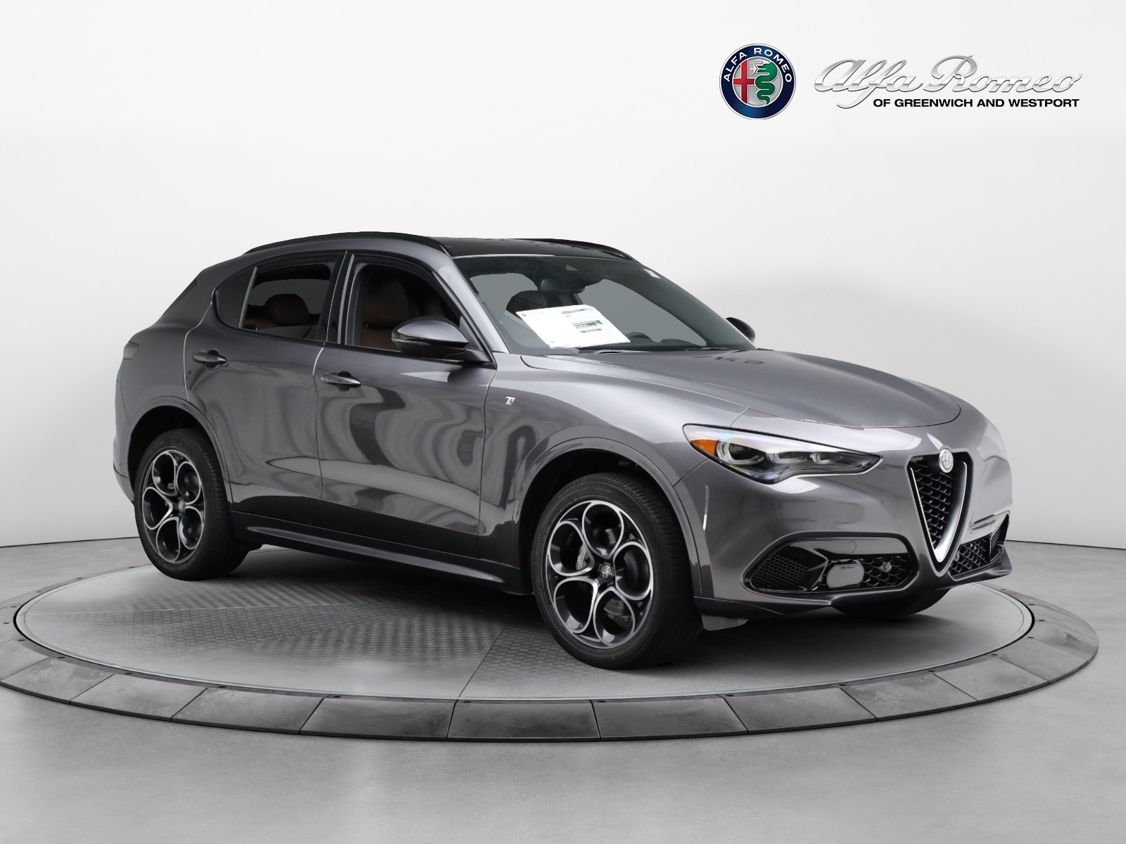 New-2024-Alfa-Romeo-Stelvio-Ti