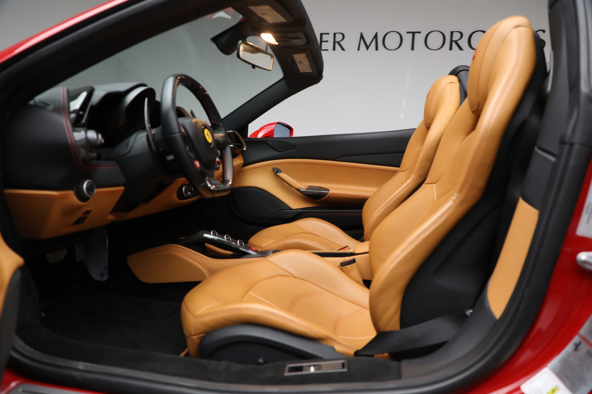 Used-2019-Ferrari-488-Spider