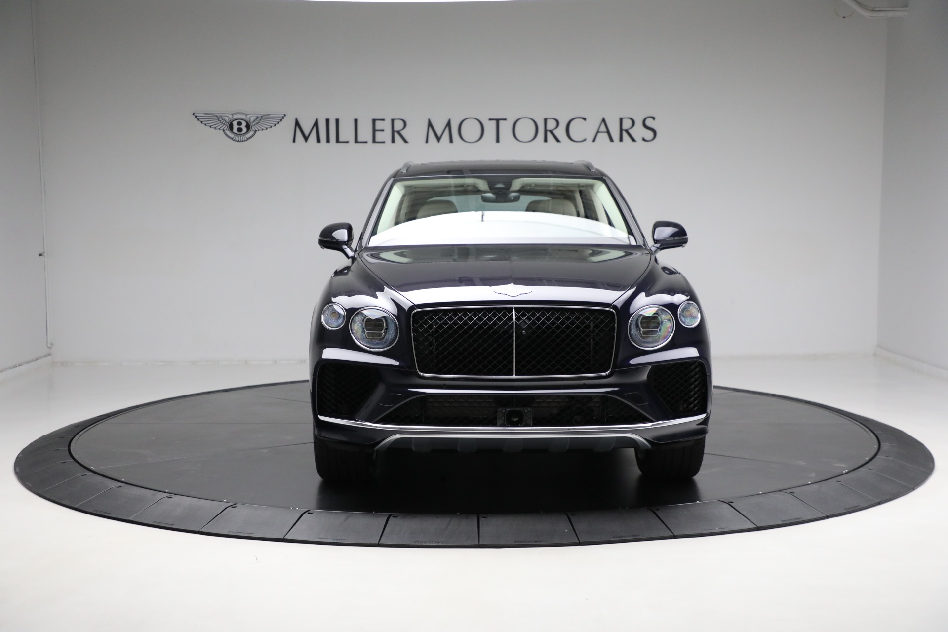 Used-2024-Bentley-Bentayga-EWB-V8