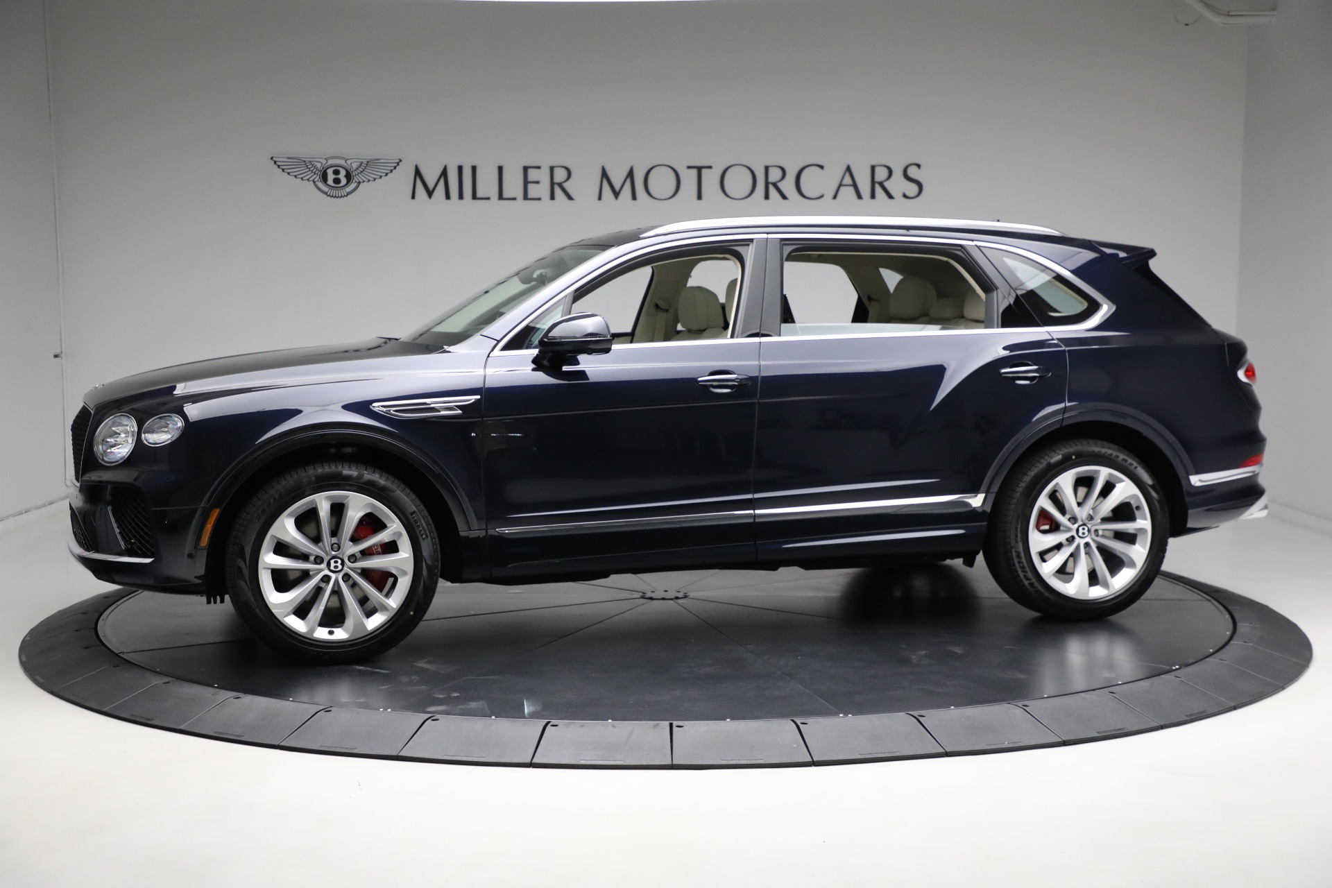 Used-2024-Bentley-Bentayga-EWB-V8