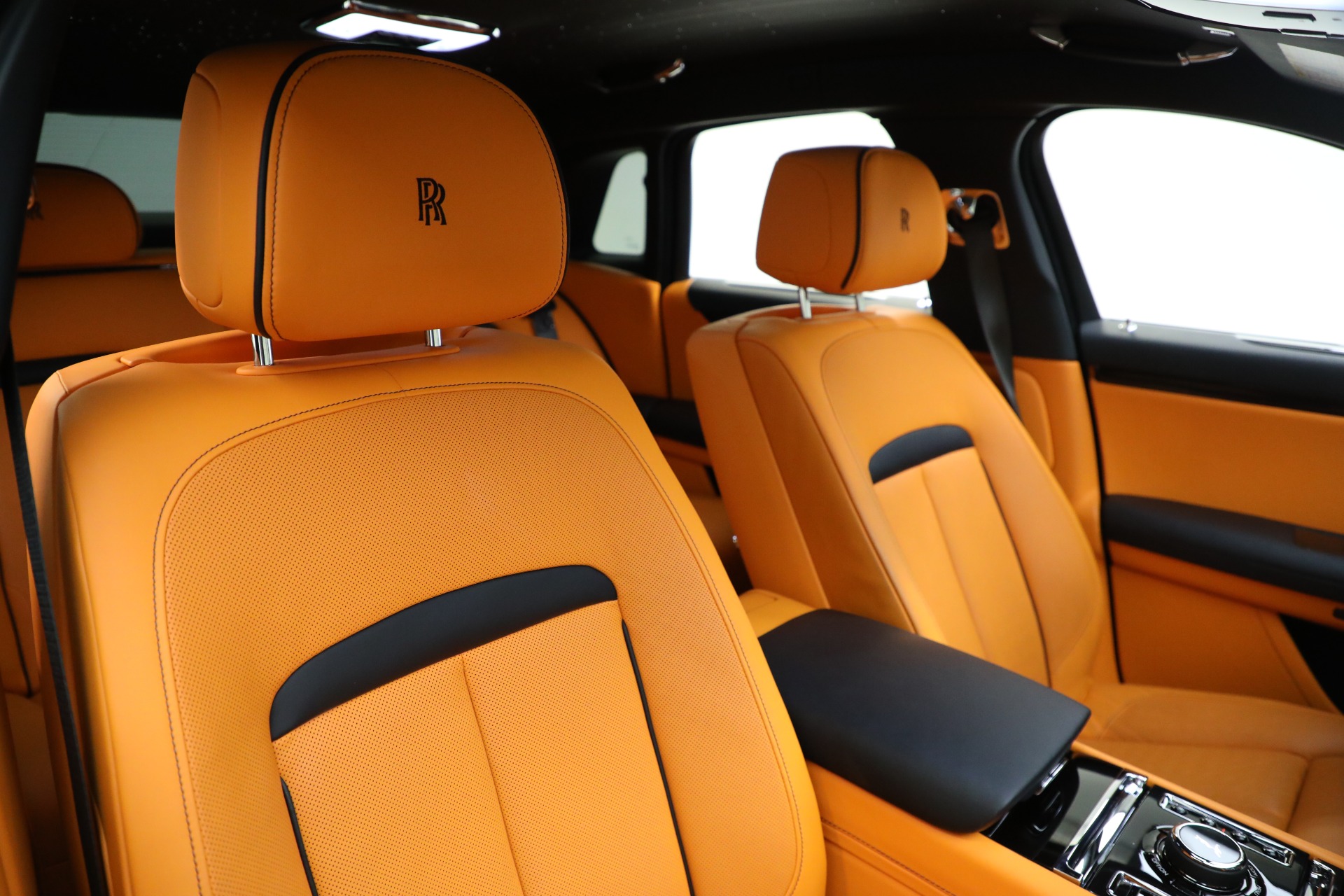 Used-2023-Rolls-Royce-Ghost