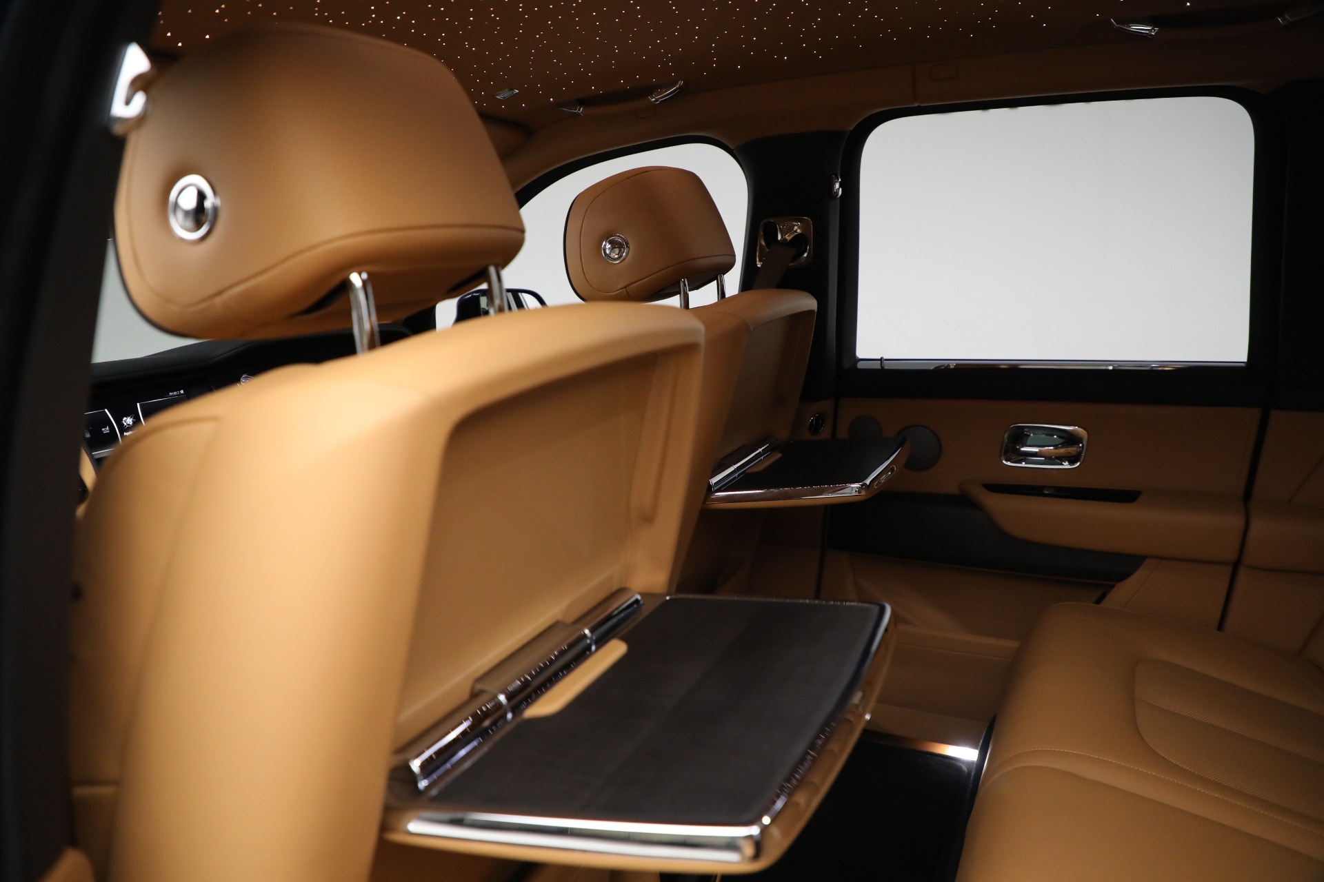 Used-2024-Rolls-Royce-Cullinan