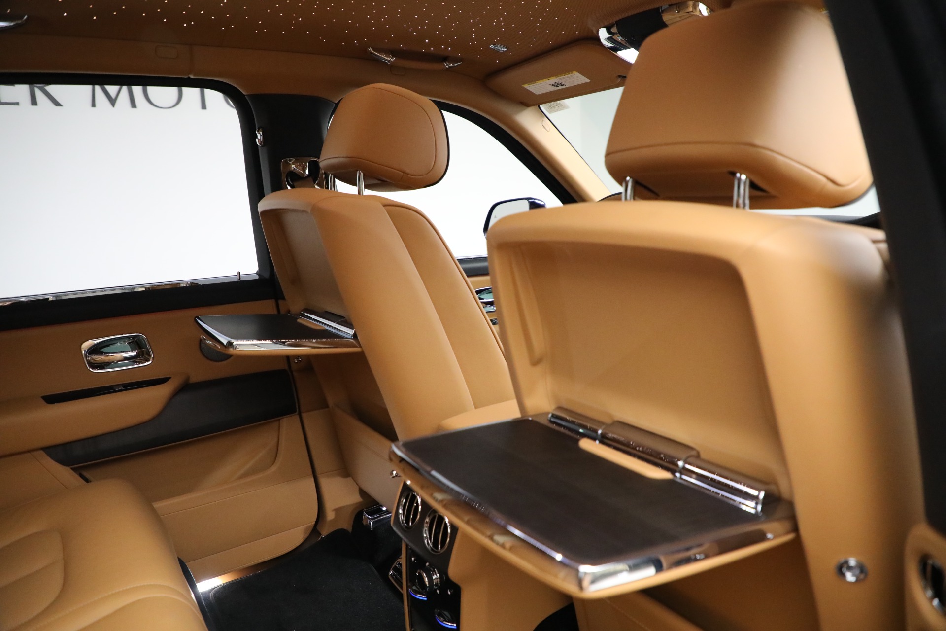Used-2024-Rolls-Royce-Cullinan