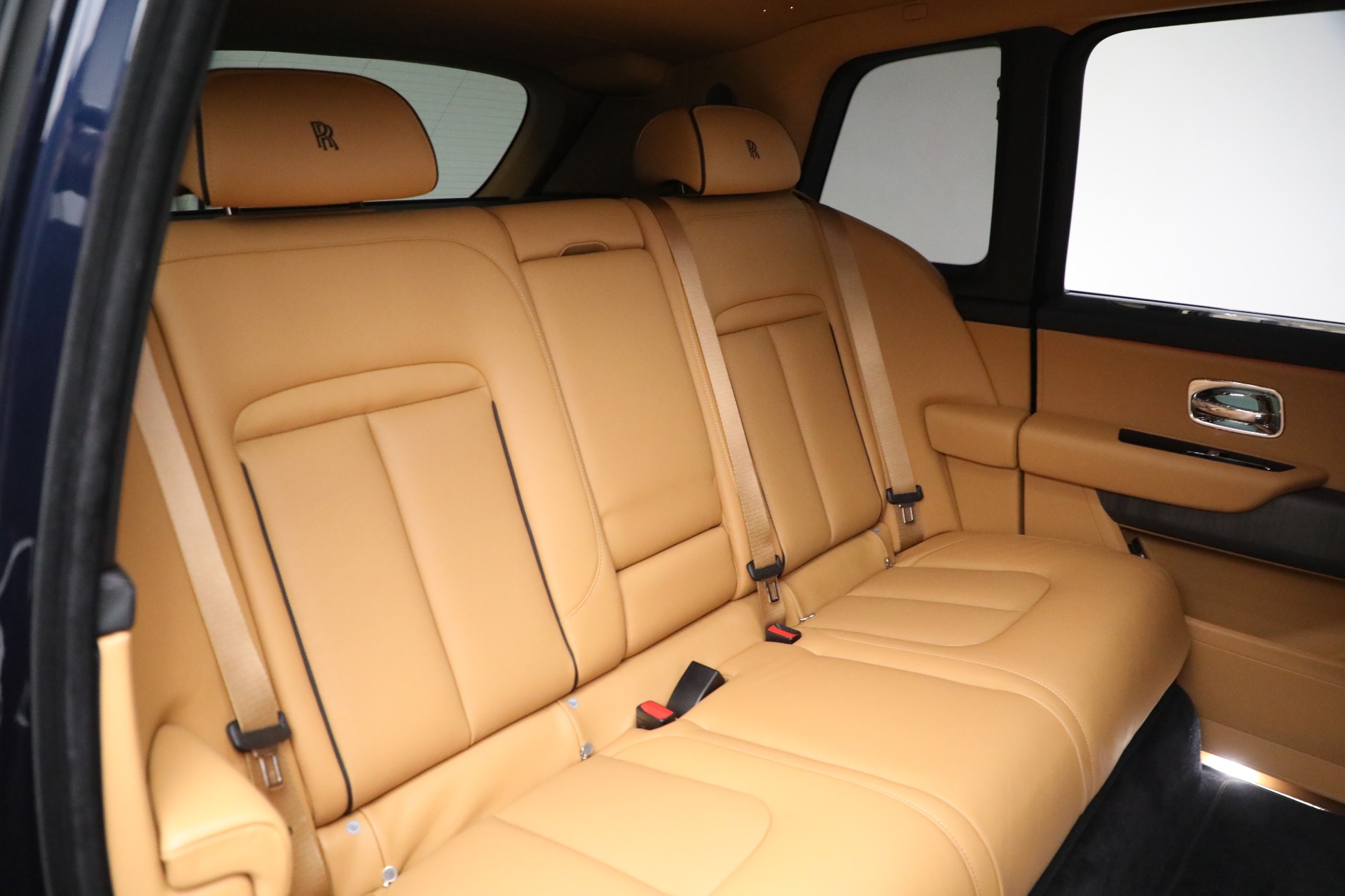 Used-2024-Rolls-Royce-Cullinan