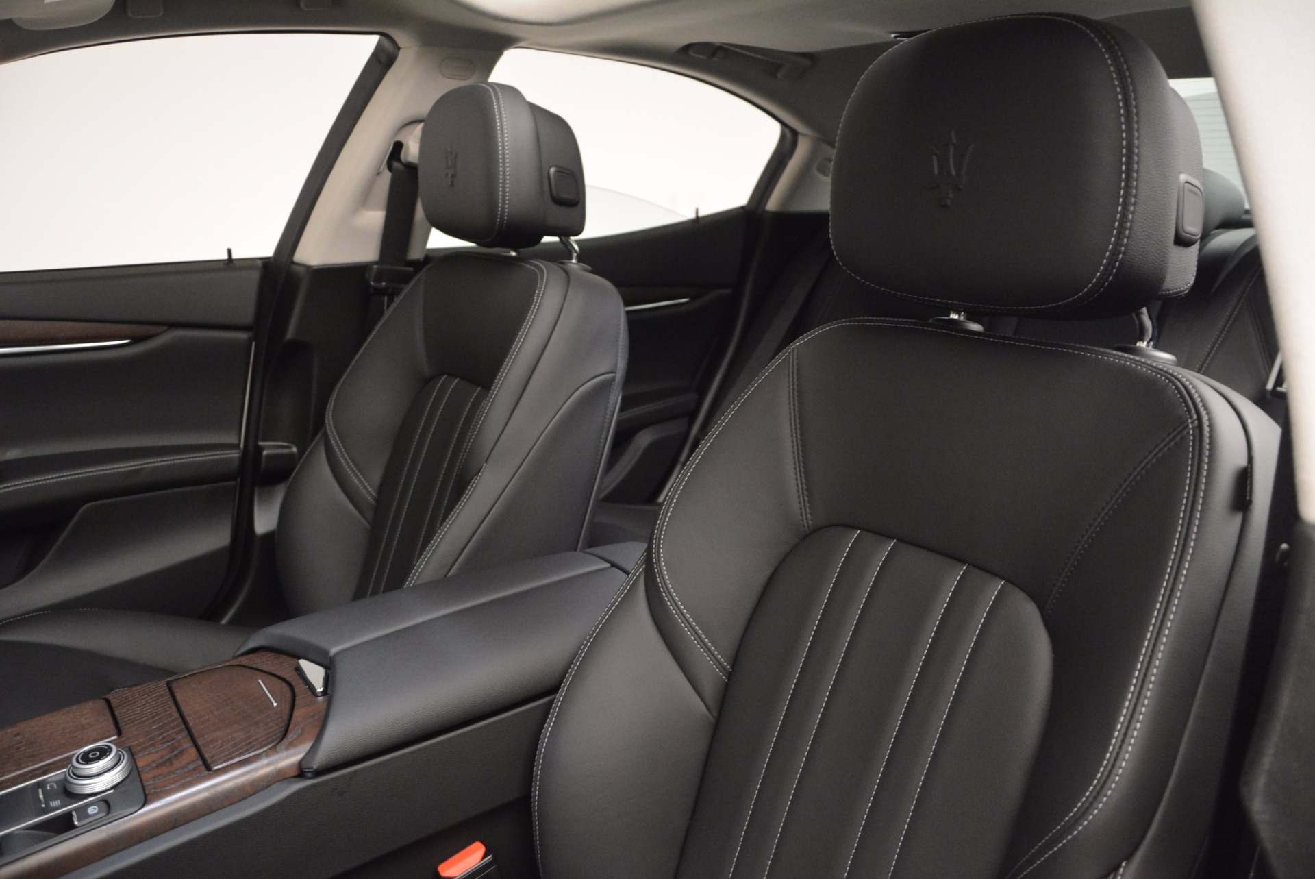 New-2017-Maserati-Ghibli-SQ4