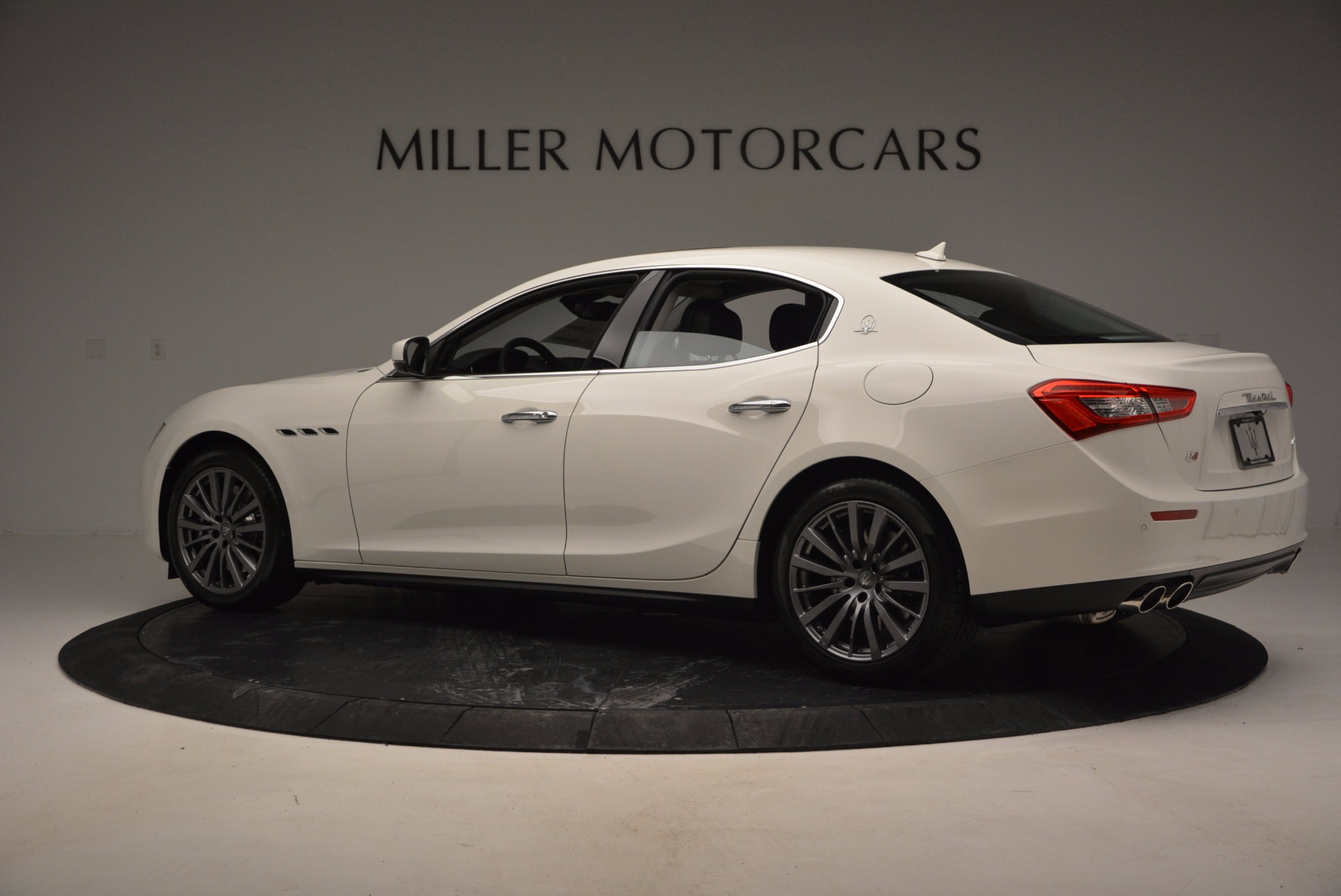 New-2017-Maserati-Ghibli-SQ4