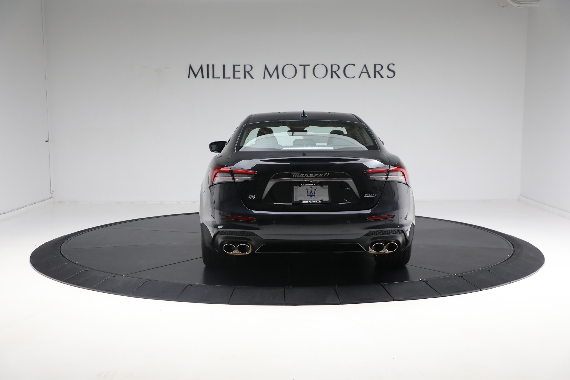 Used-2024-Maserati-Ghibli-Modena-Ultima-Q4
