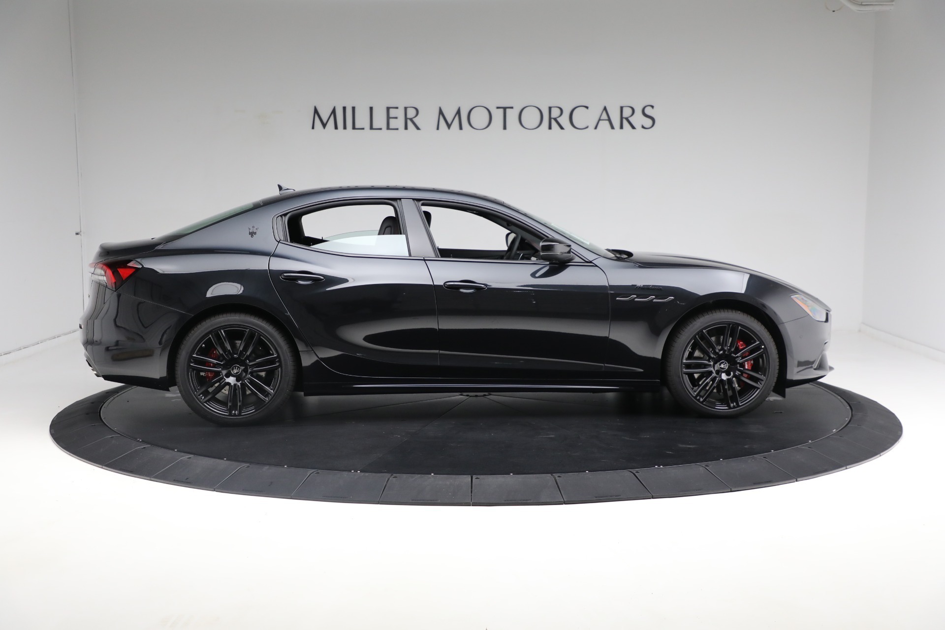 Used-2024-Maserati-Ghibli-Modena-Ultima-Q4