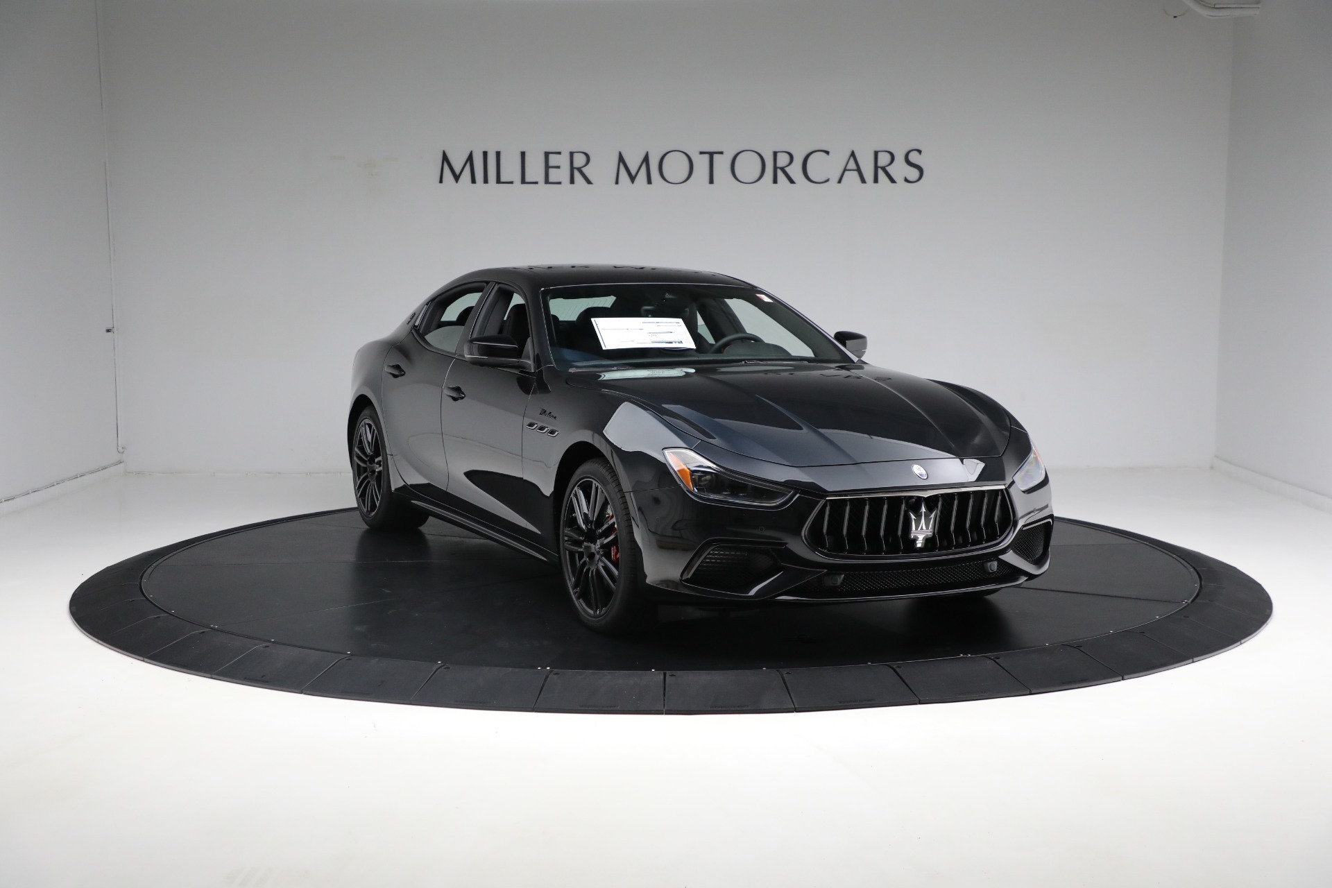 Used-2024-Maserati-Ghibli-Modena-Ultima-Q4
